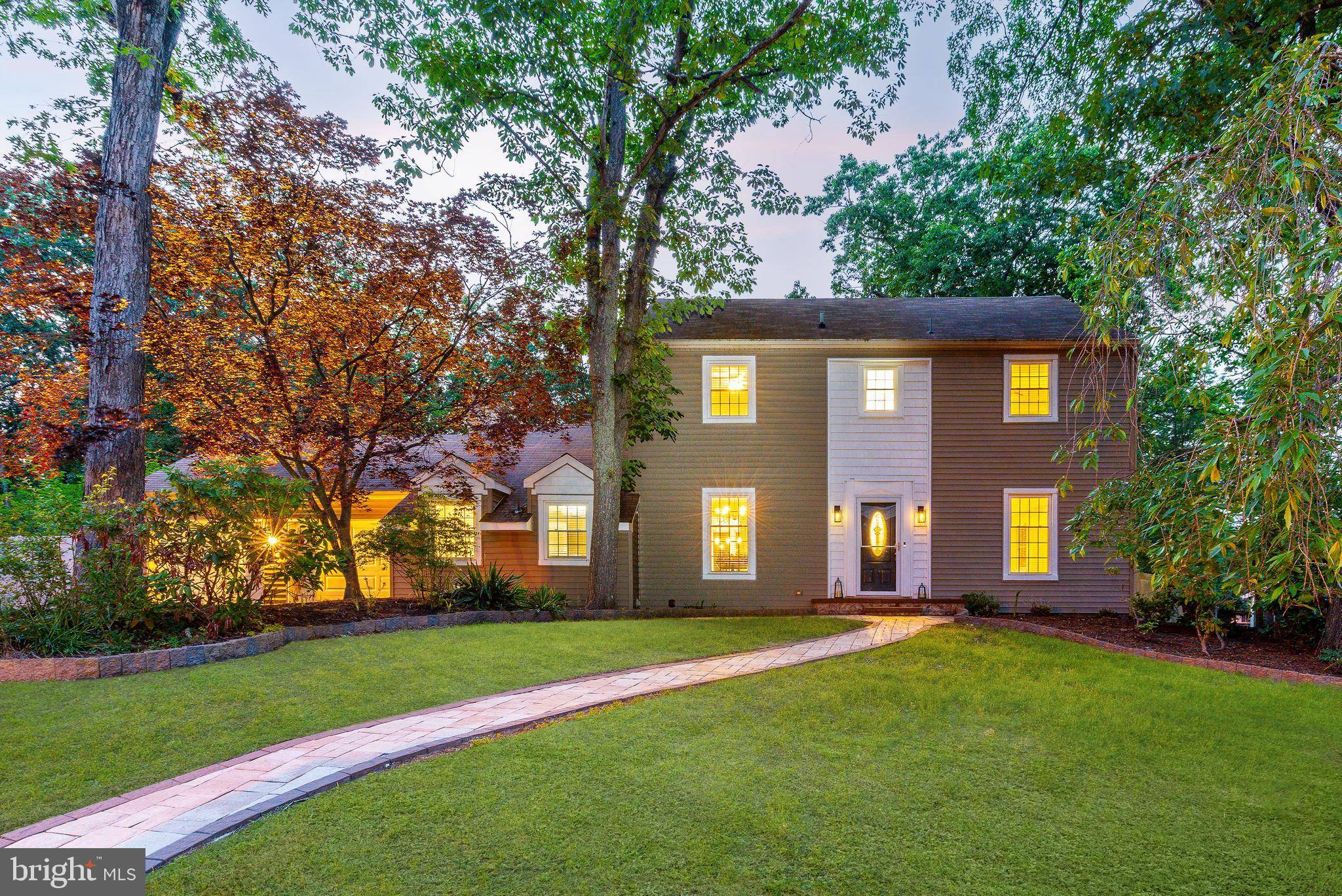 Voorhees, NJ 08043,19 HOLLYBROOK WAY
