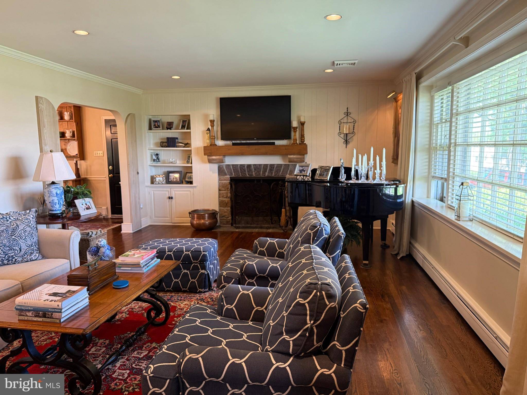 Doylestown, PA 18901,240 HILLENDALE DR
