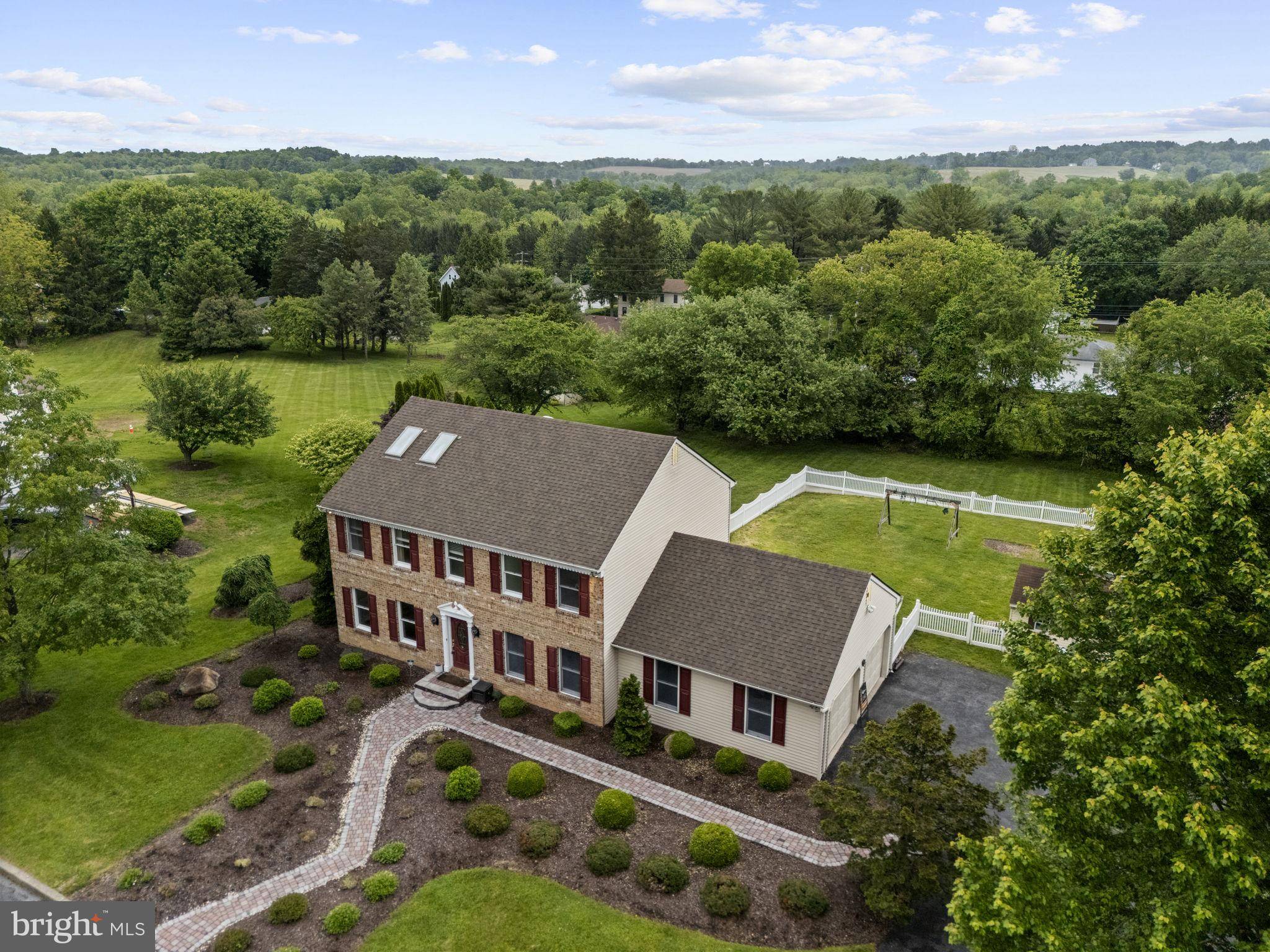 Nazareth, PA 18064,5753 SHADY LN