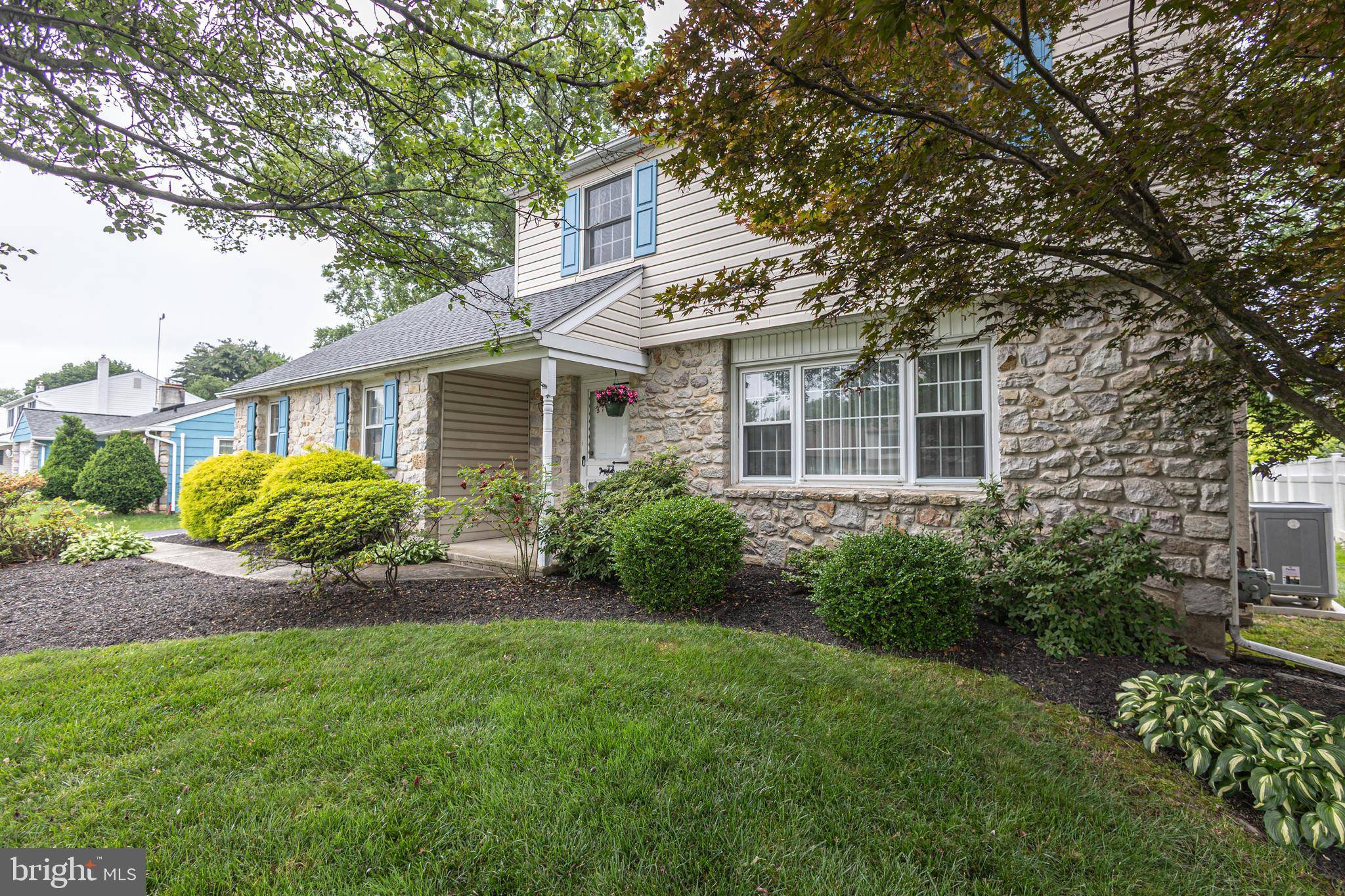 Morrisville, PA 19067,181 SIMONS DR