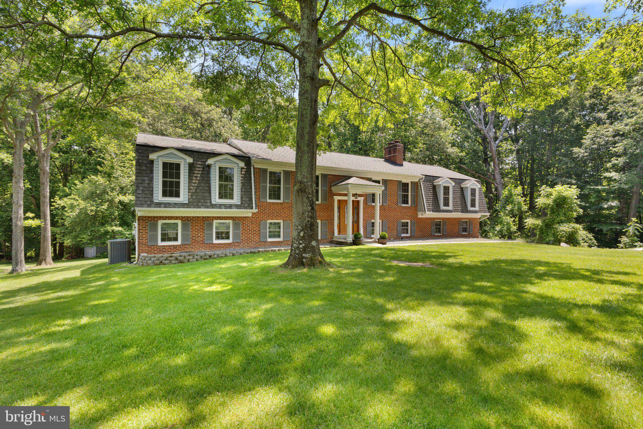 La Plata, MD 20646,4602 HUNTERS RIDGE CT