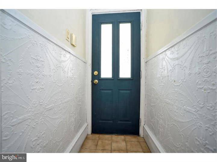 Philadelphia, PA 19129,3452 AINSLIE ST