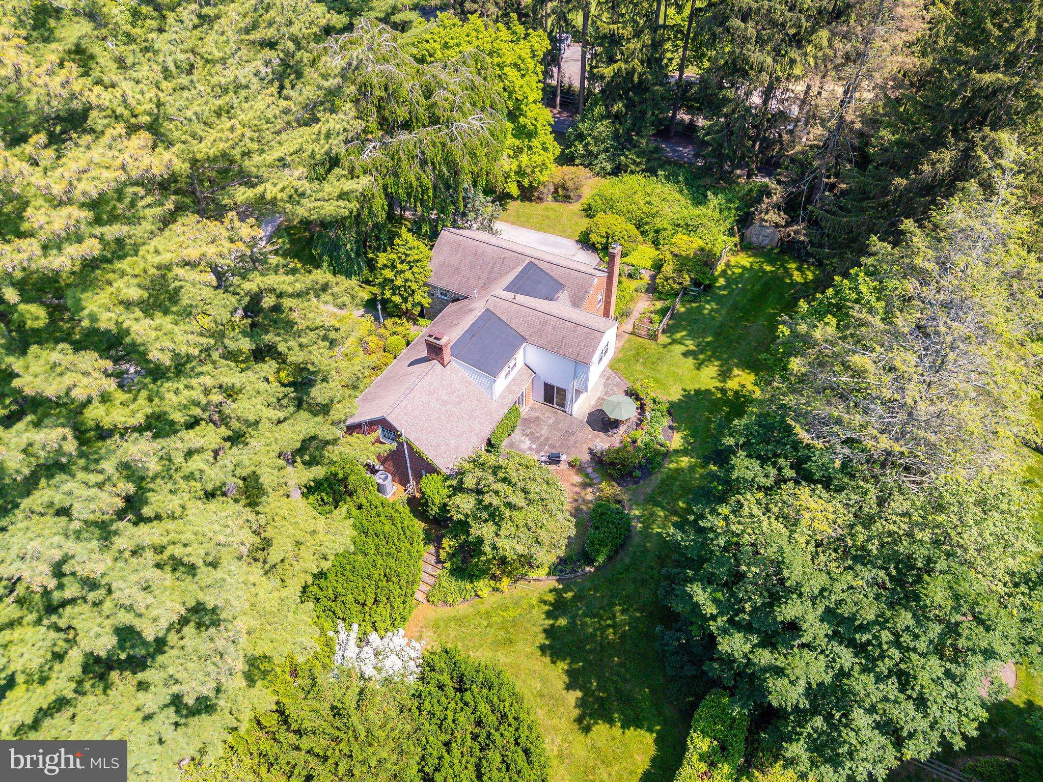 Villanova, PA 19085,825 PARKES RUN LN