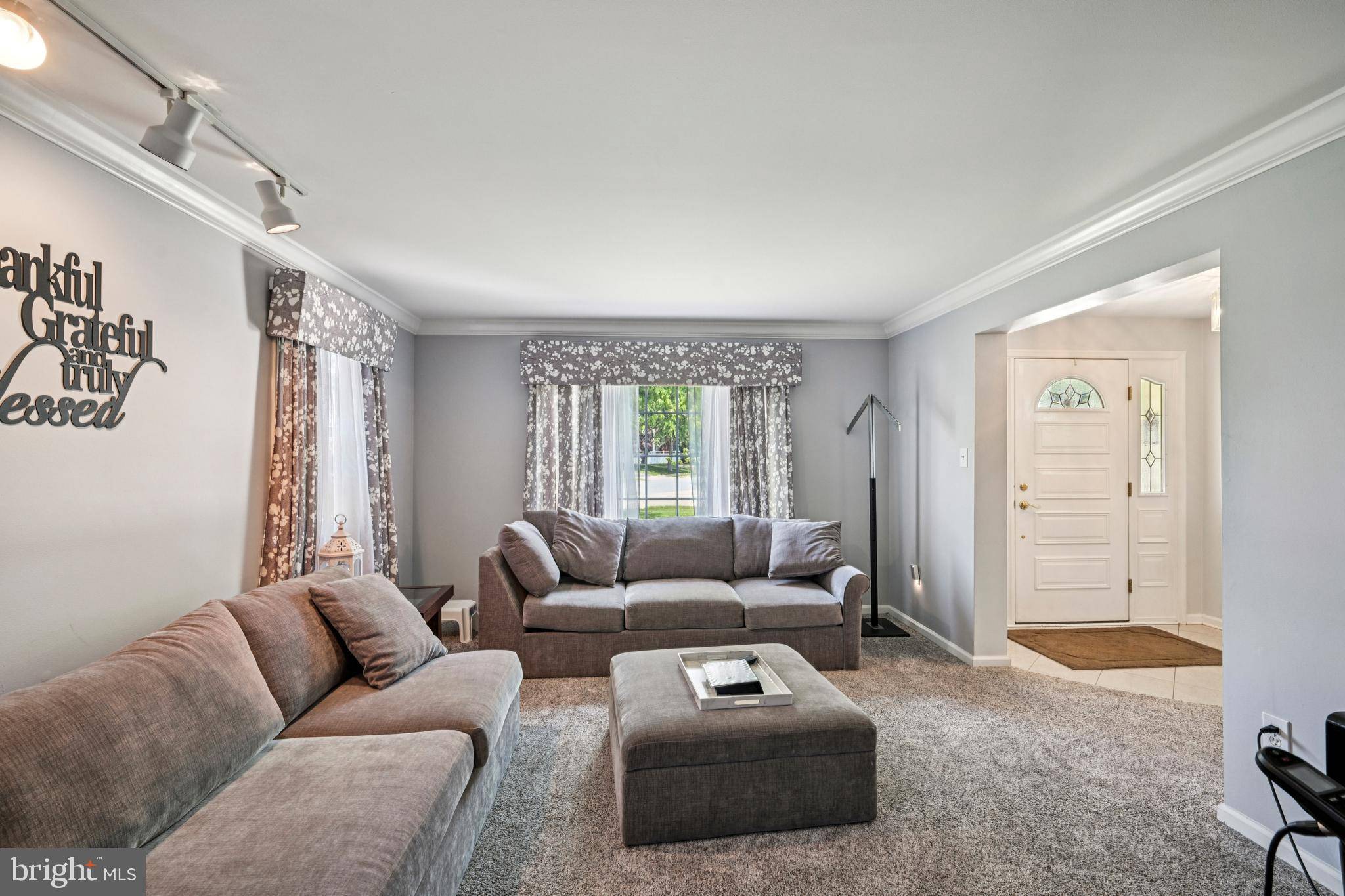 Cherry Hill, NJ 08003,2 WESTBURY DR