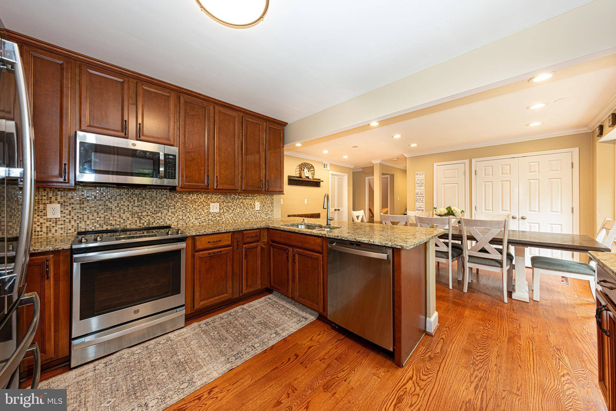 Burke, VA 22015,7304 MIZZEN PL