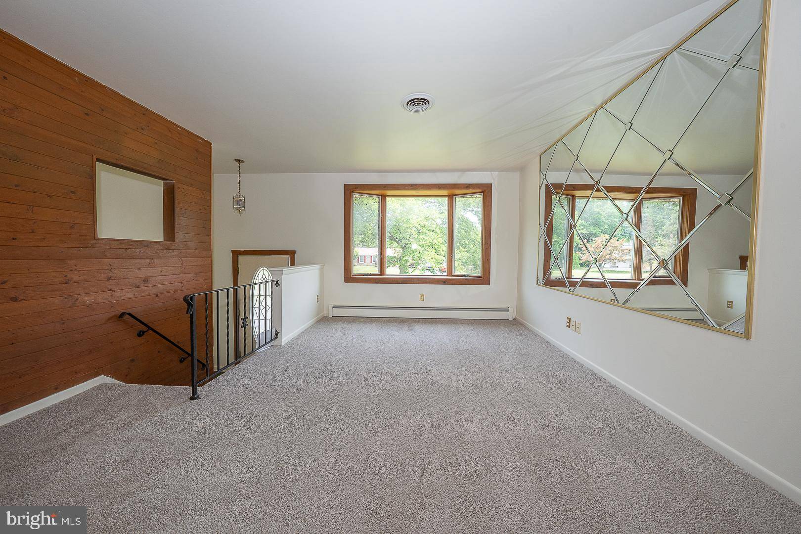 Phoenixville, PA 19460,213 HOFFECKER RD