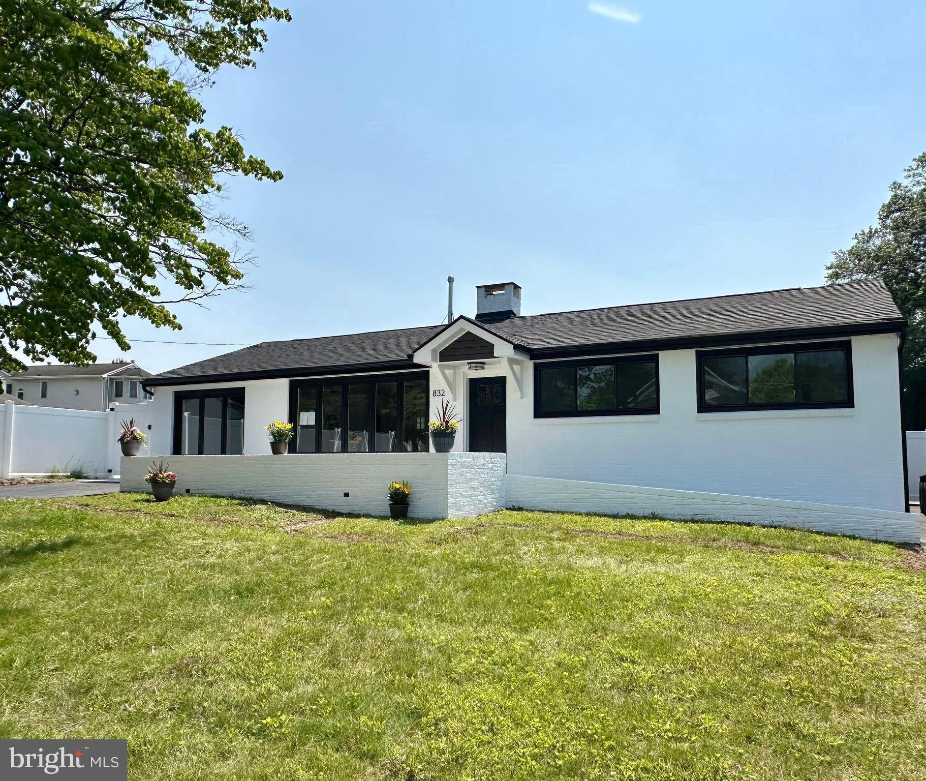 Southampton, PA 18966,832 ORCHARD AVE