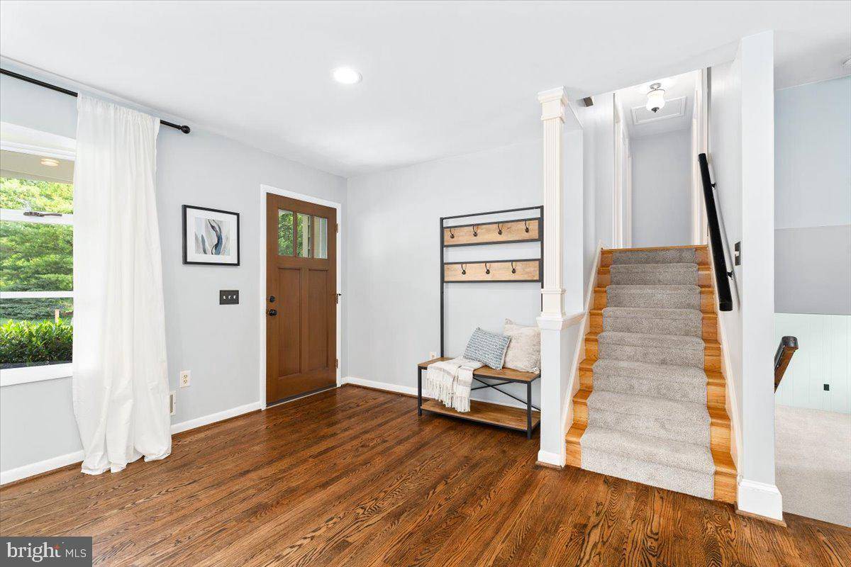 Frederick, MD 21702,7902 JUNIPER DR