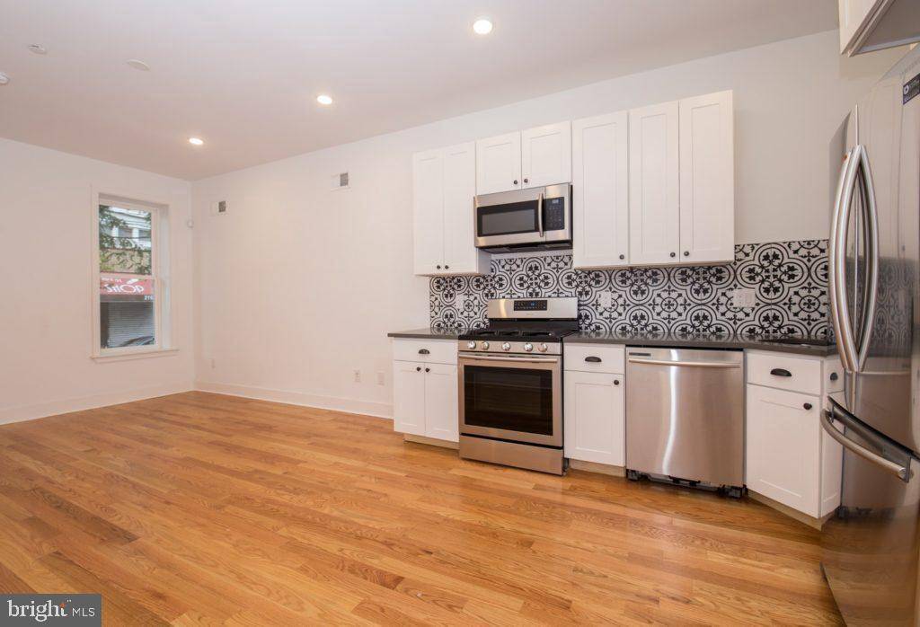 Philadelphia, PA 19122,614 W NORRIS ST #UNIT 1