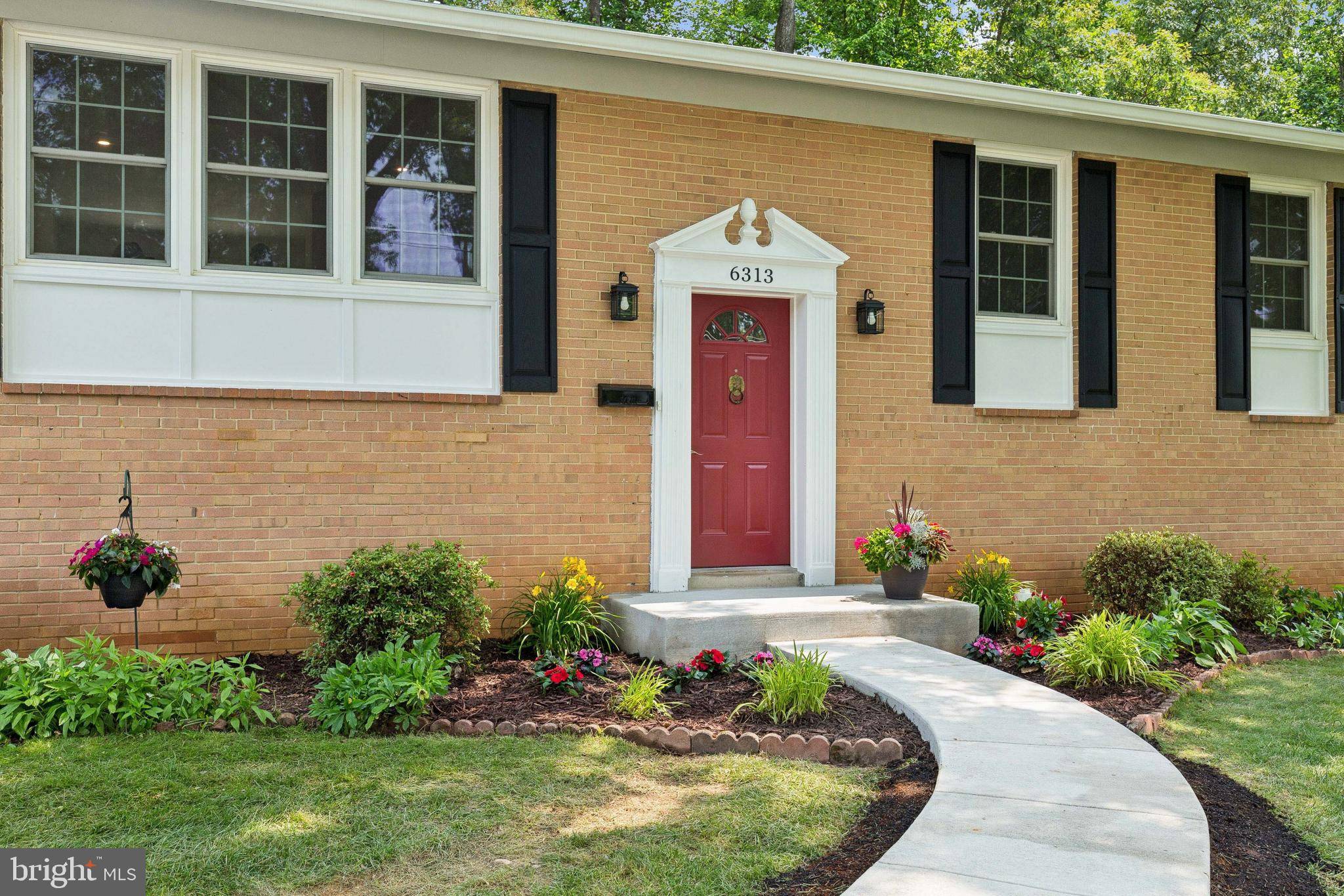 Springfield, VA 22152,6313 CHARNWOOD ST