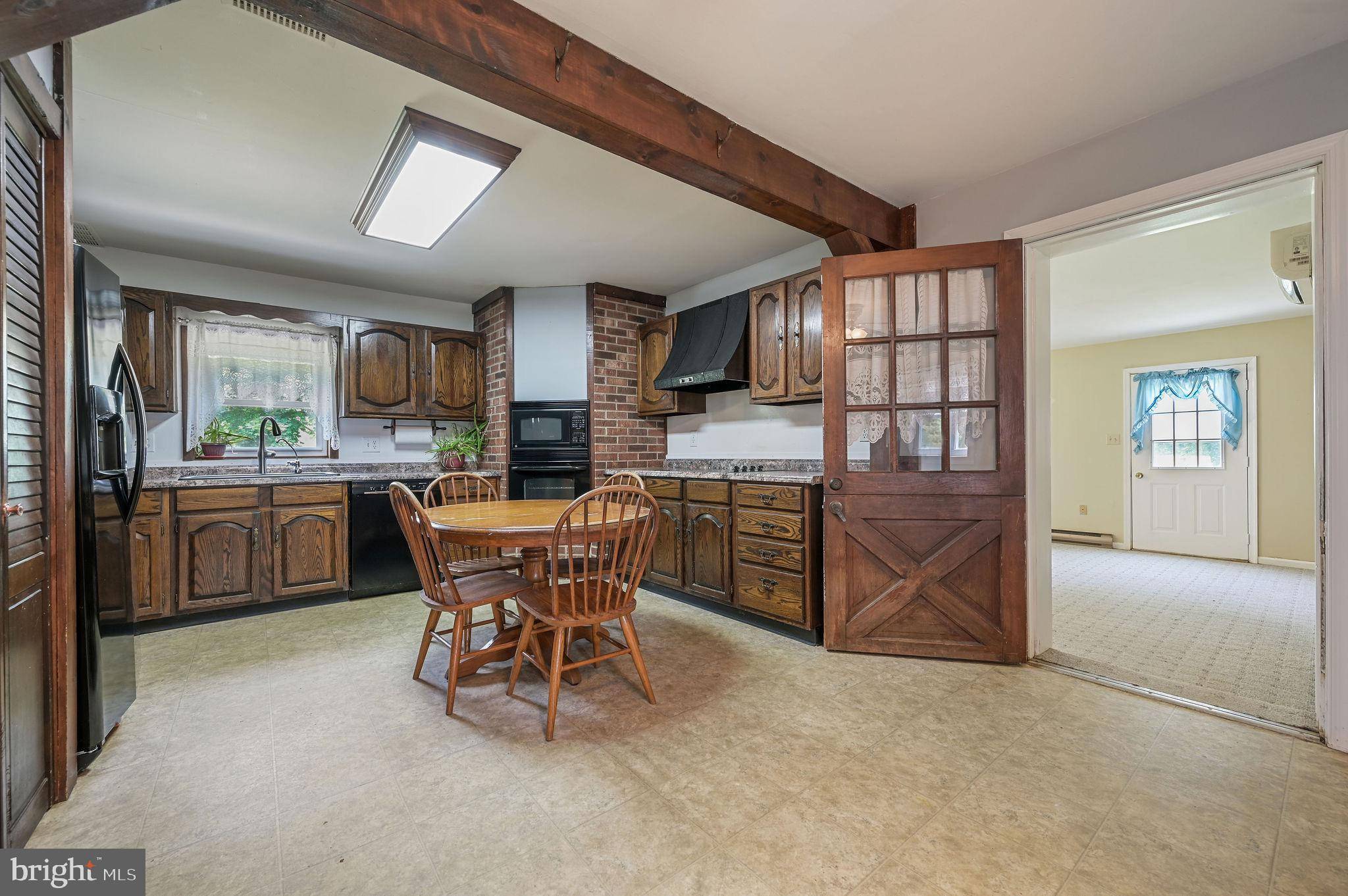 Harrington, DE 19952,2814 KILLENS POND RD