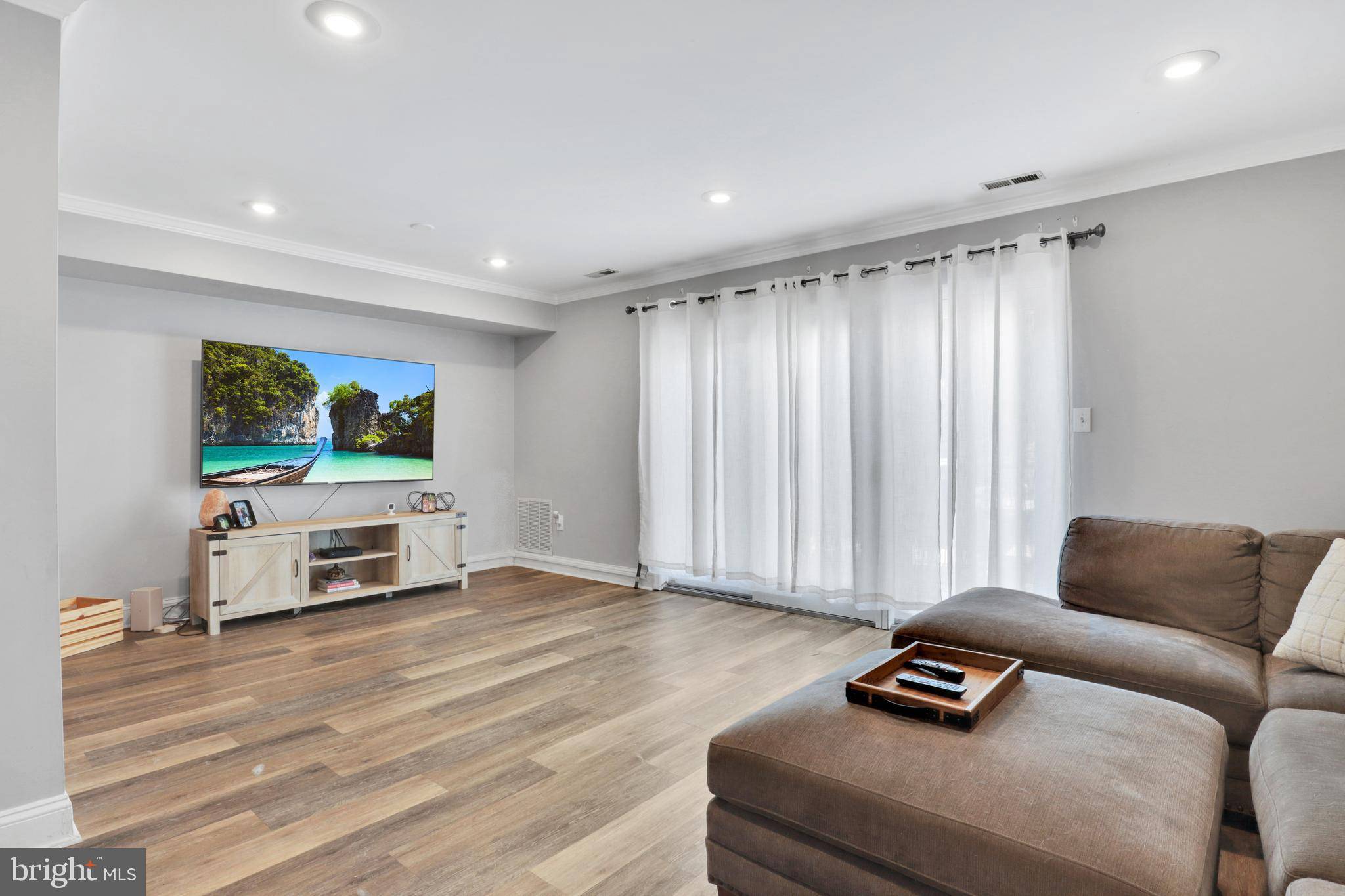 Robbinsville, NJ 08691,27 BEACON CT