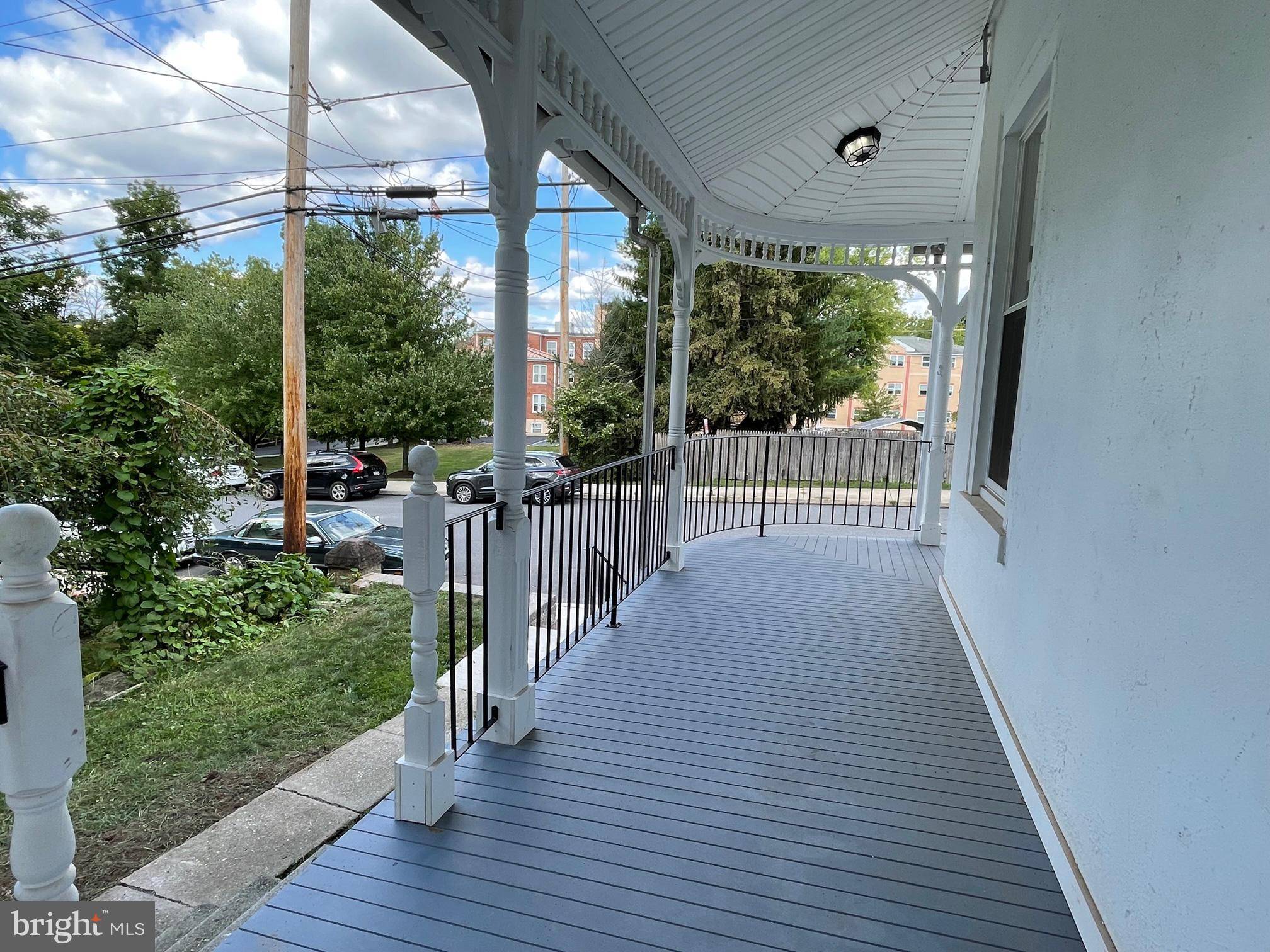 Spring City, PA 19475,214 S MAIN ST