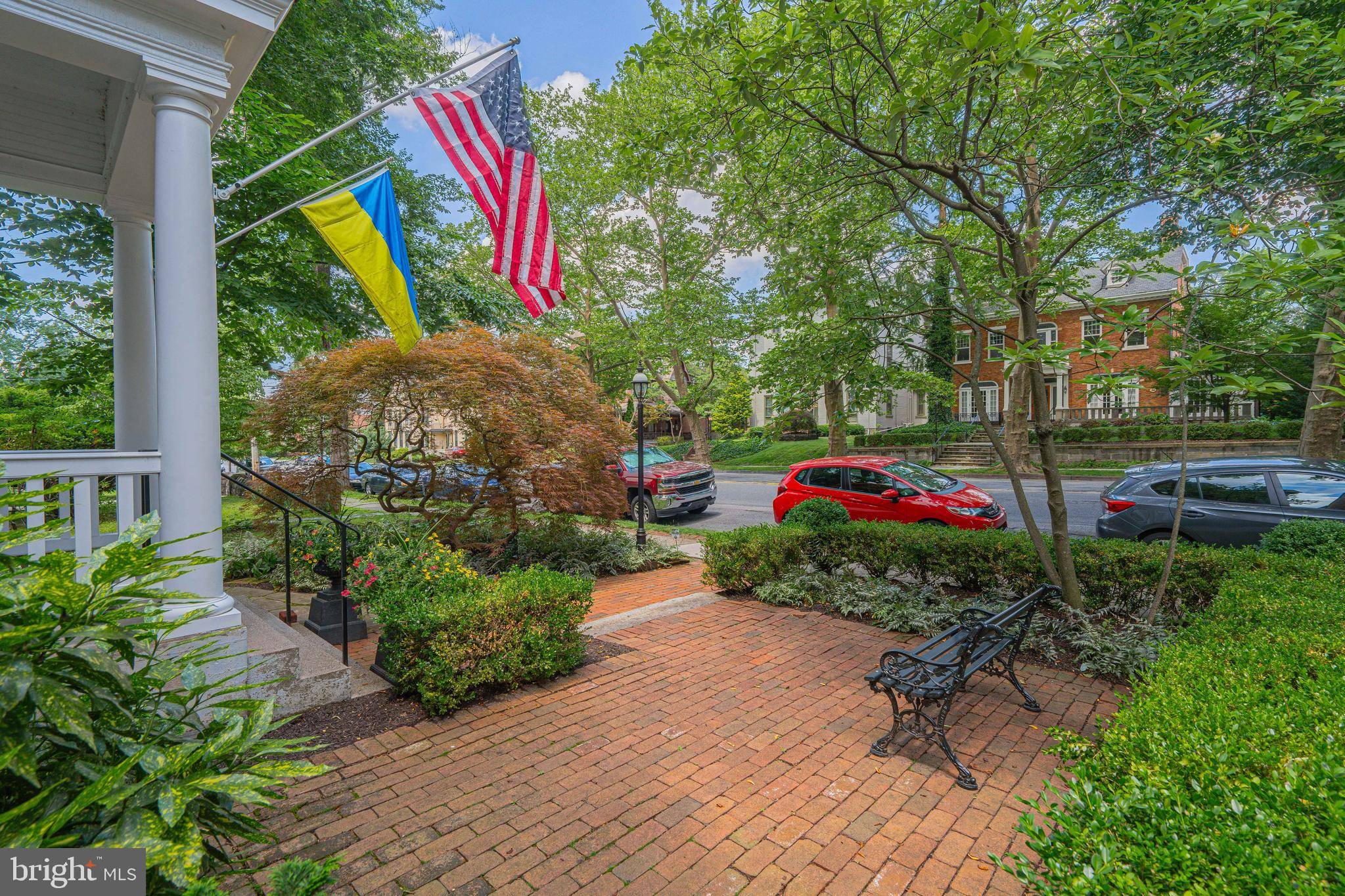 Bethlehem, PA 18018,132 E MARKET ST