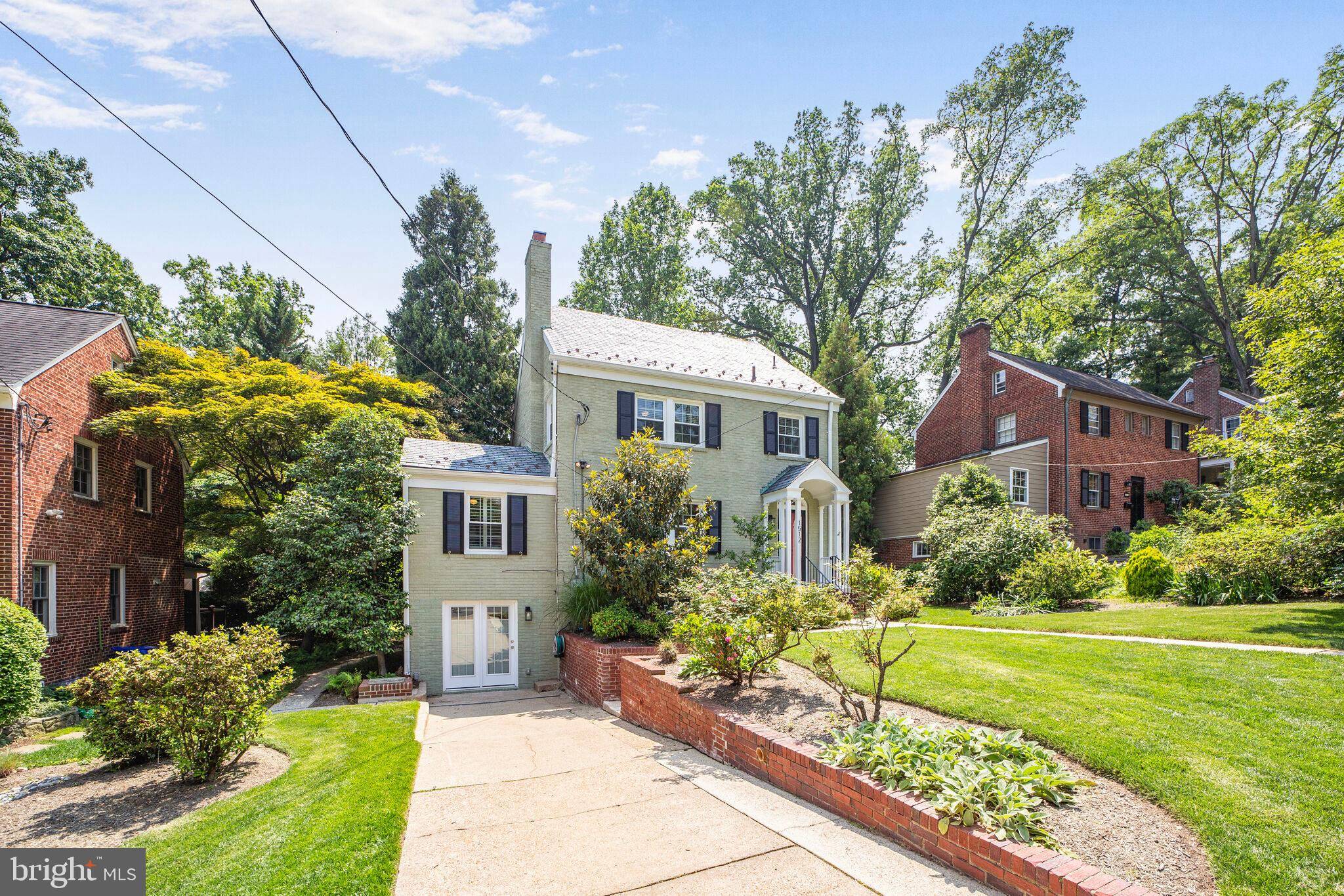 Silver Spring, MD 20910,1512 LIVE OAK DR