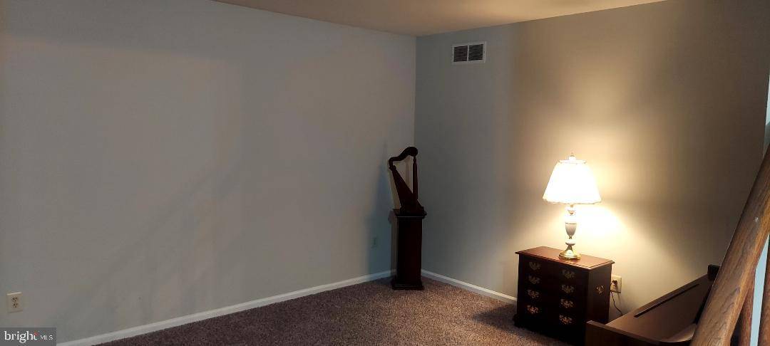 Lansdale, PA 19446,102 SUMMIT PL