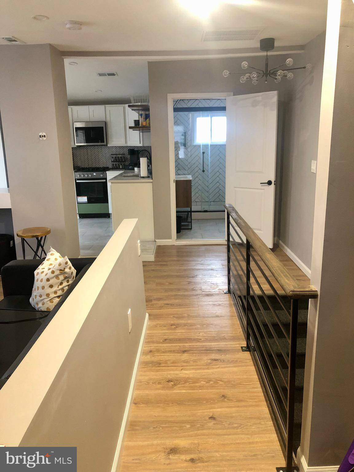 Hamilton, NJ 08629,300 DARCY AVE