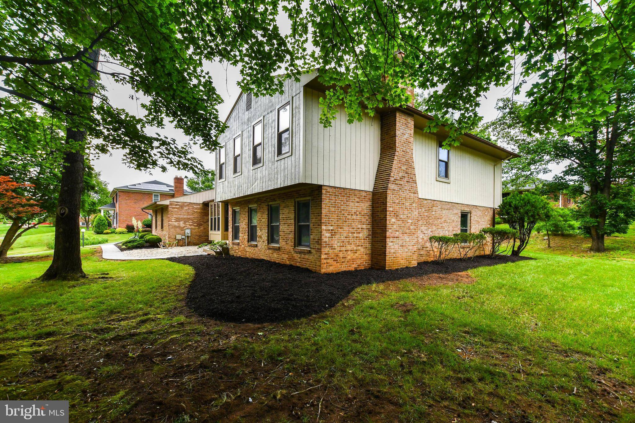 Bowie, MD 20721,1423 ALBERT DR