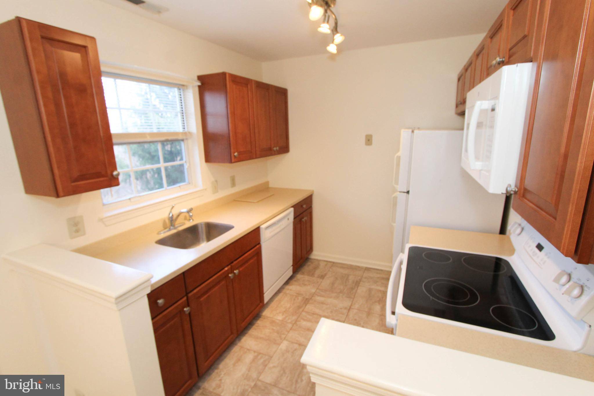 Southampton, PA 18966,45 OLD MILL LN