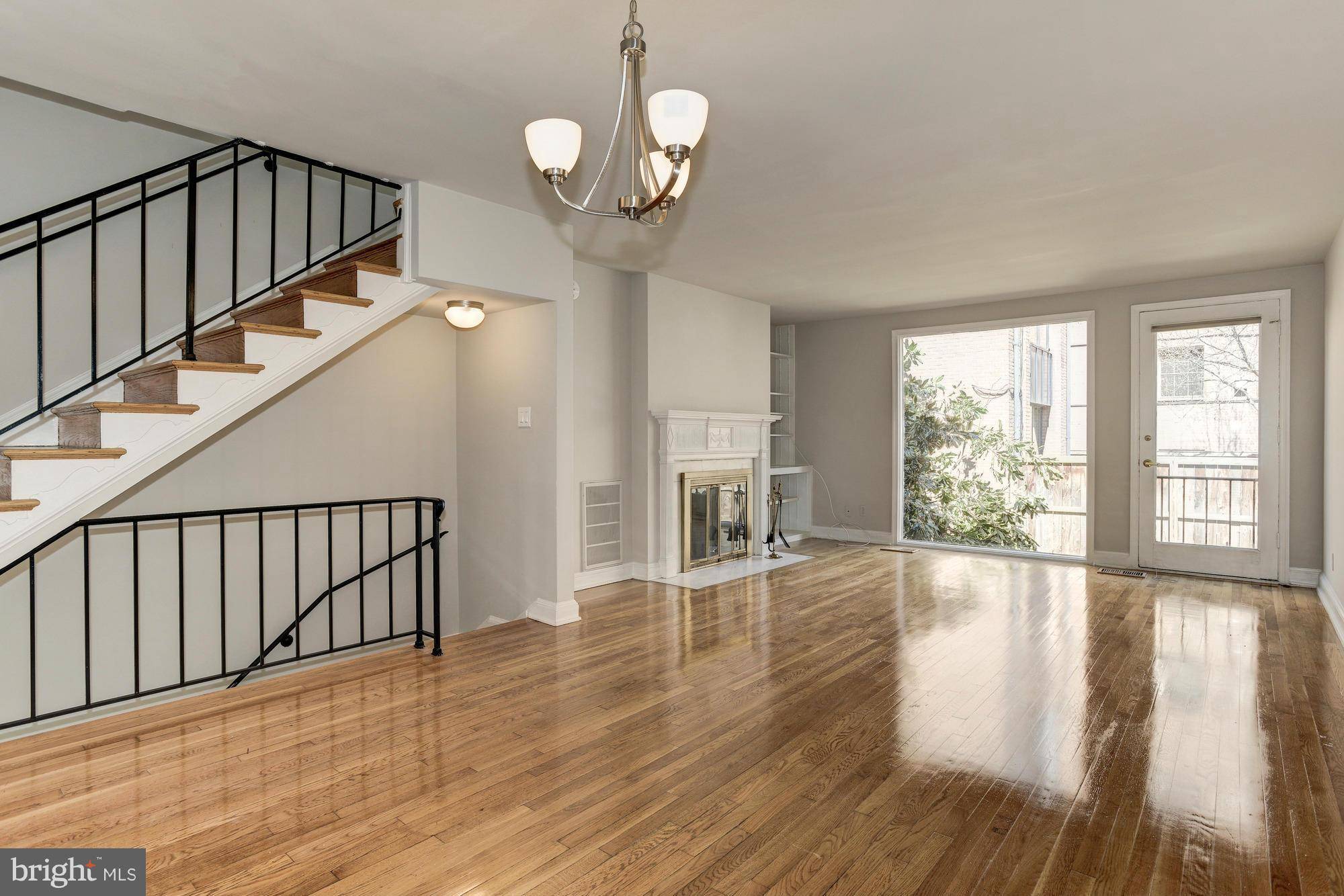 Washington, DC 20037,2531 QUEEN ANNES LN NW