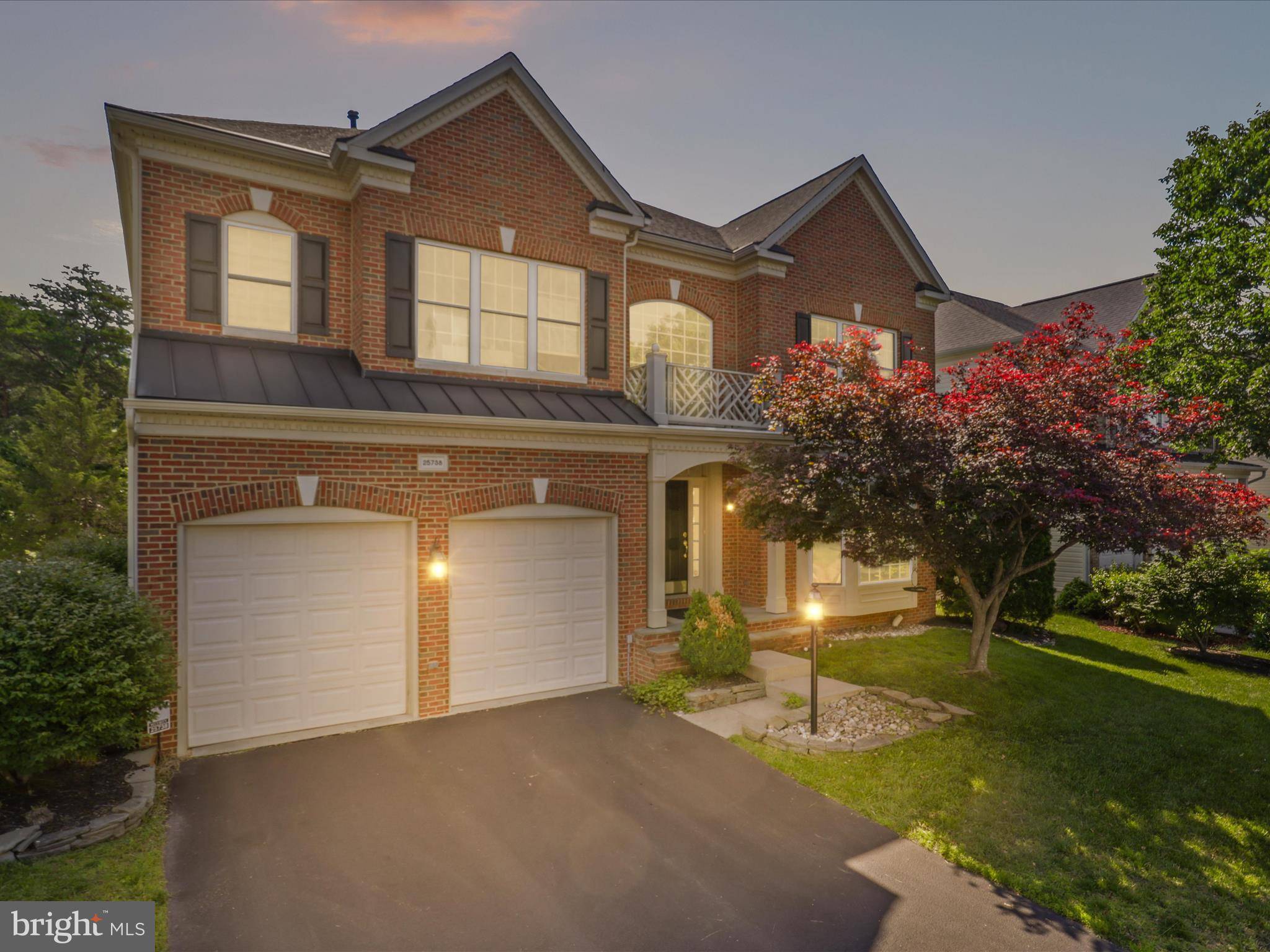 Chantilly, VA 20152,25738 S VILLAGE DR