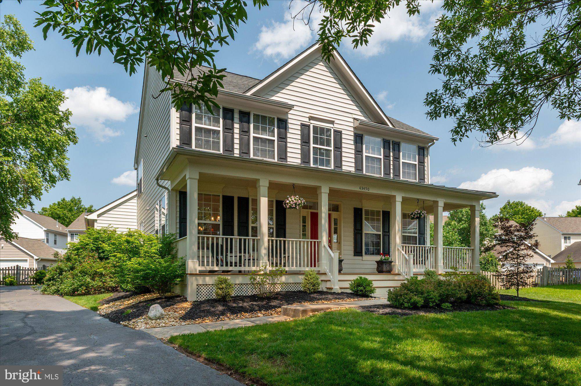 Chantilly, VA 20152,43450 OXEN LN