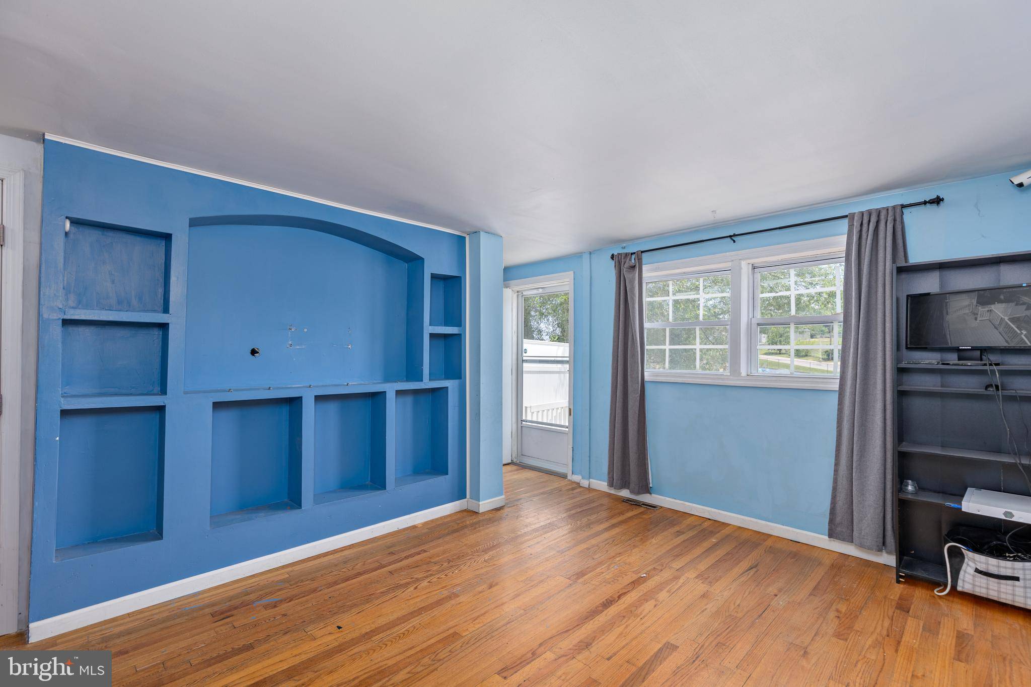Baltimore, MD 21225,3826 W BAY AVE