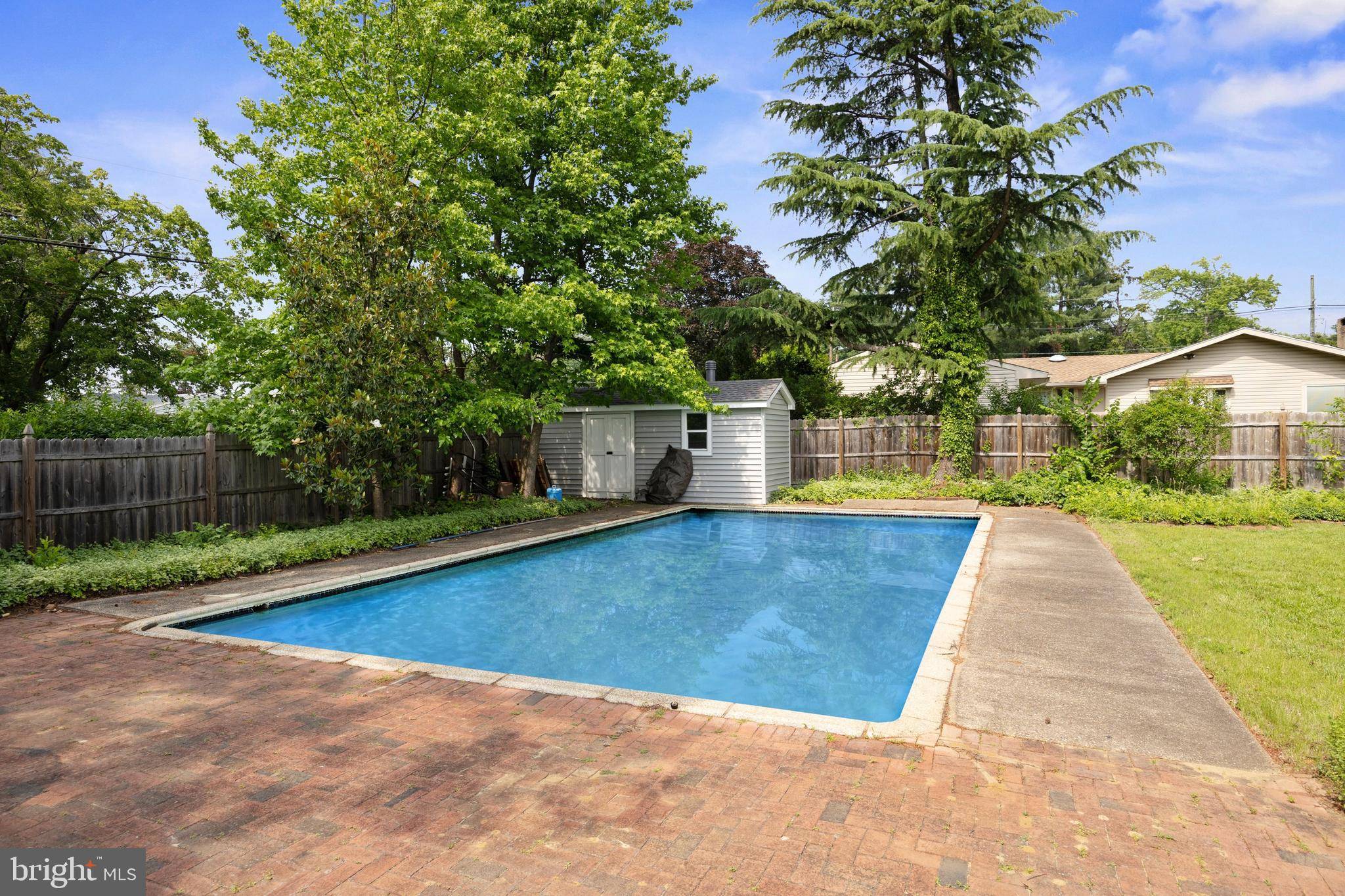 Cinnaminson, NJ 08077,1101 CHERRY LN