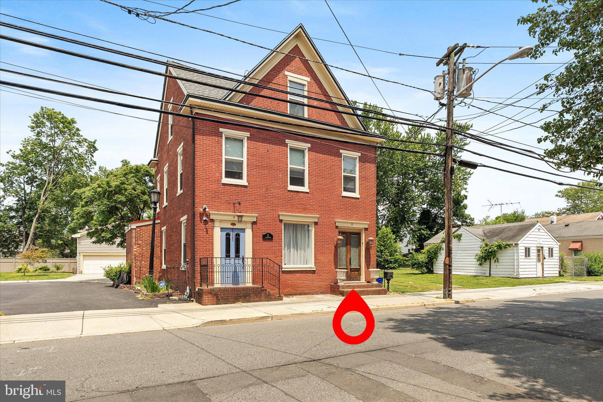 Bordentown, NJ 08505,11 E BURLINGTON ST #B