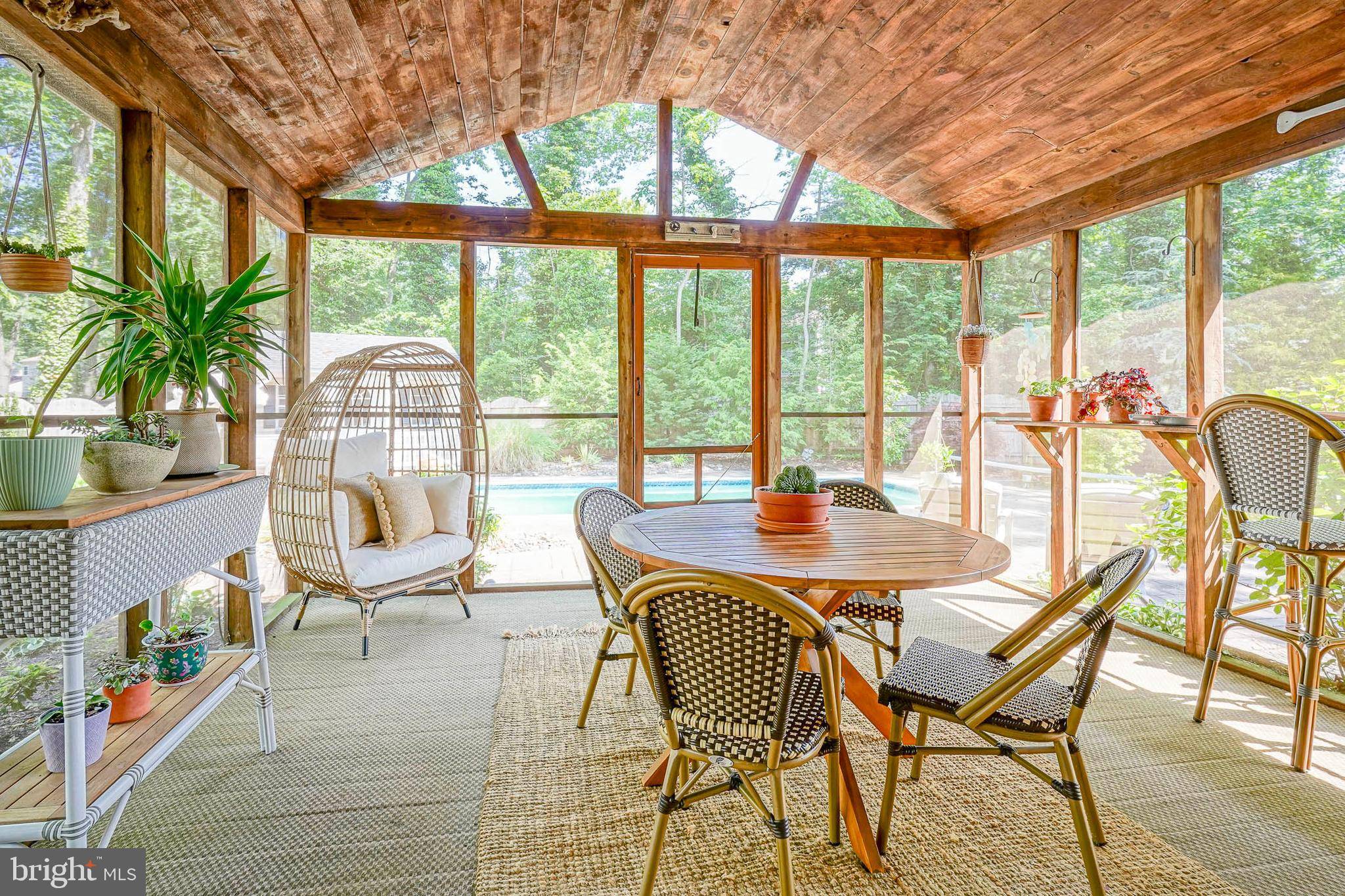 Berlin, NJ 08009,20 DELWOOD LN