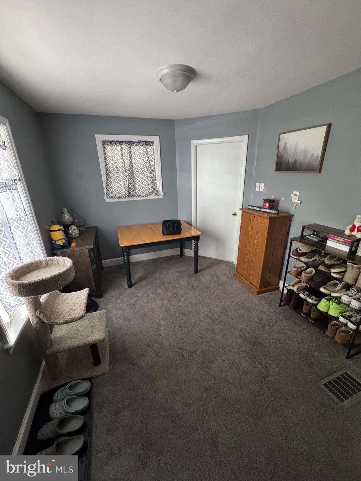 York, PA 17404,1213 W COLLEGE AVE