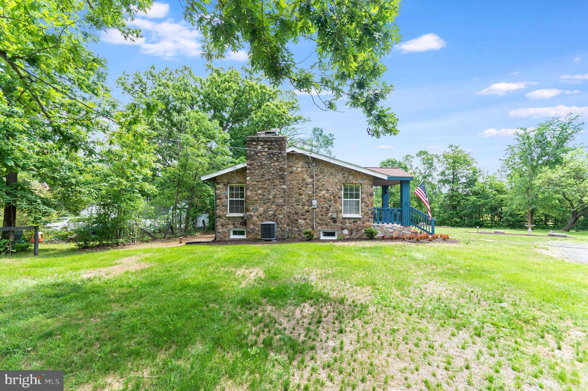 Haymarket, VA 20169,3913 JAMES MADISON HWY