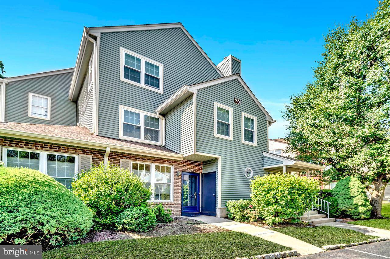 Monmouth Junction, NJ 08852,7011 ELM CT