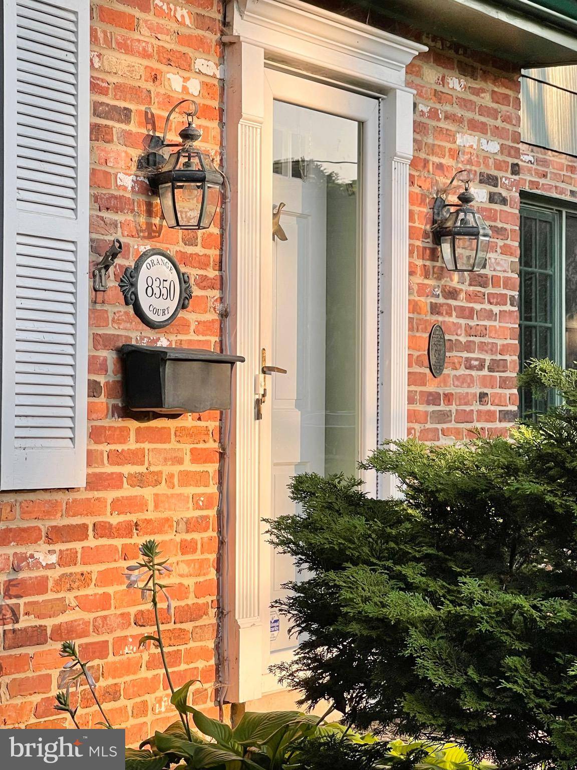 Alexandria, VA 22309,8350 ORANGE CT