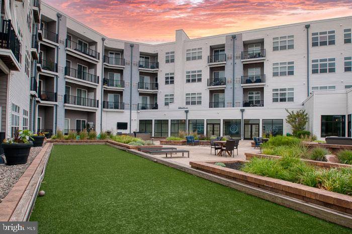 Phoenixville, PA 19460,131 BRIDGE ST #1B-2-2209