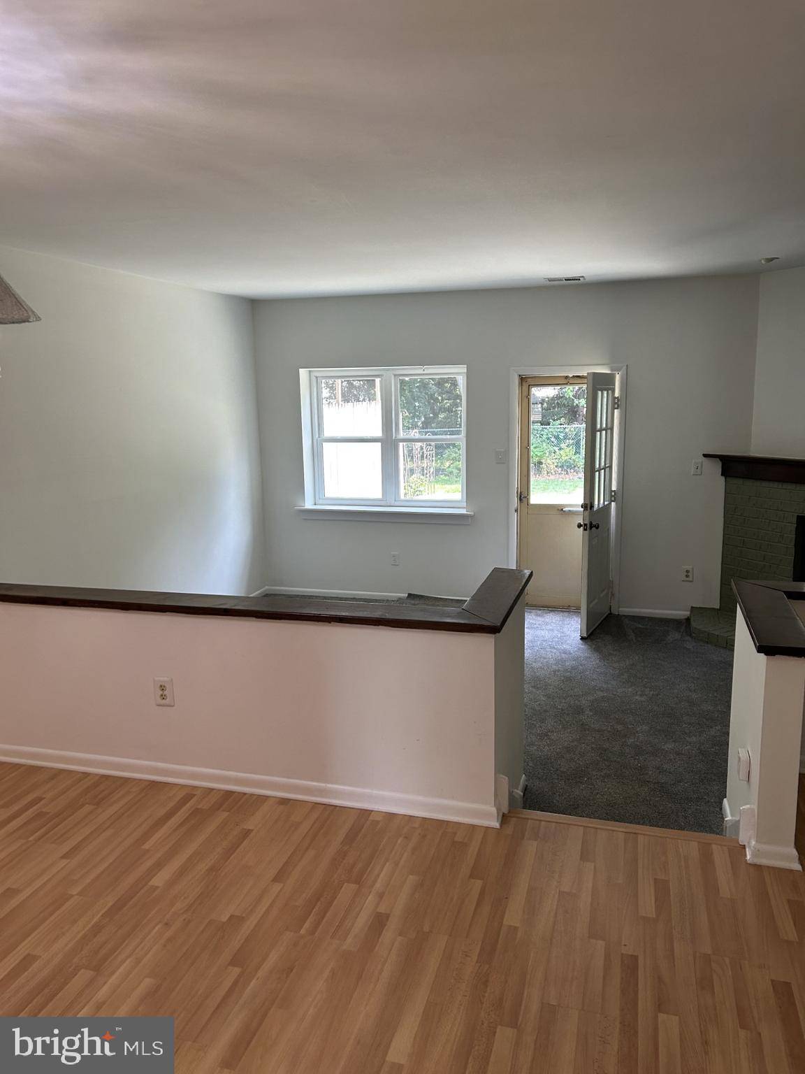 Warminster, PA 18974,889 CLOVER PL