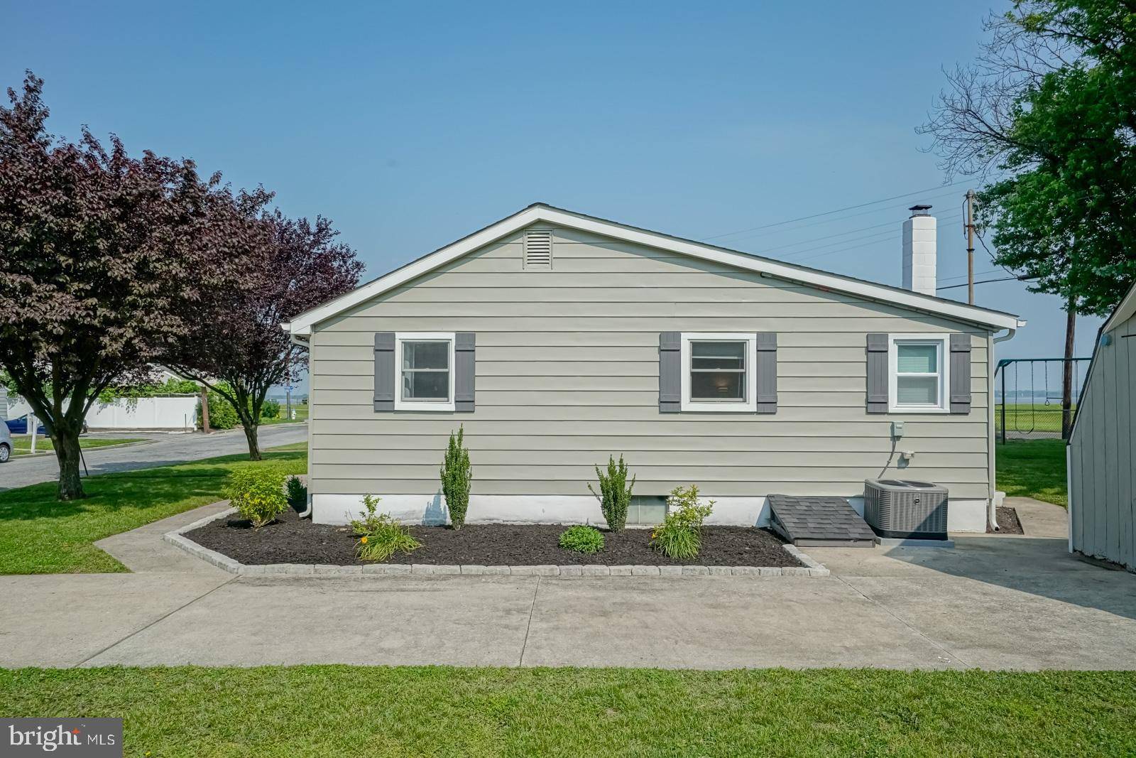 Pennsville, NJ 08070,170 JEFFERSON RD