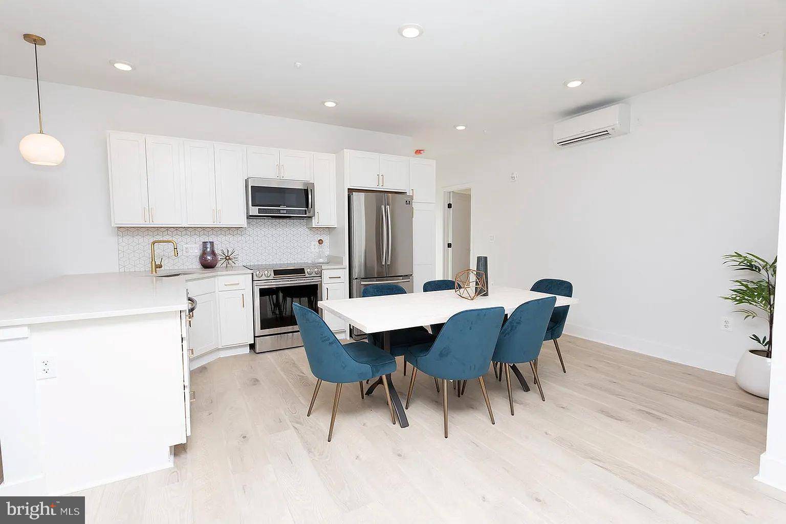 Baltimore, MD 21231,1617 EASTERN AVE #306