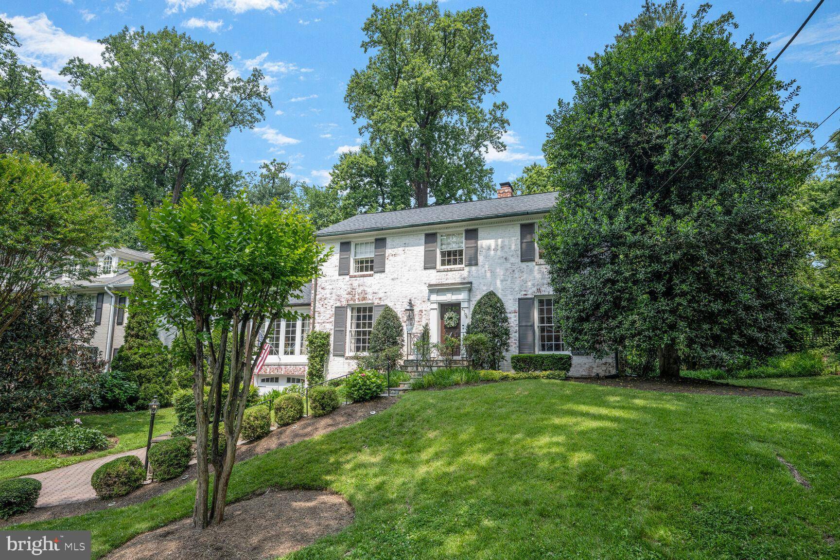 Bethesda, MD 20816,4706 JAMESTOWN RD
