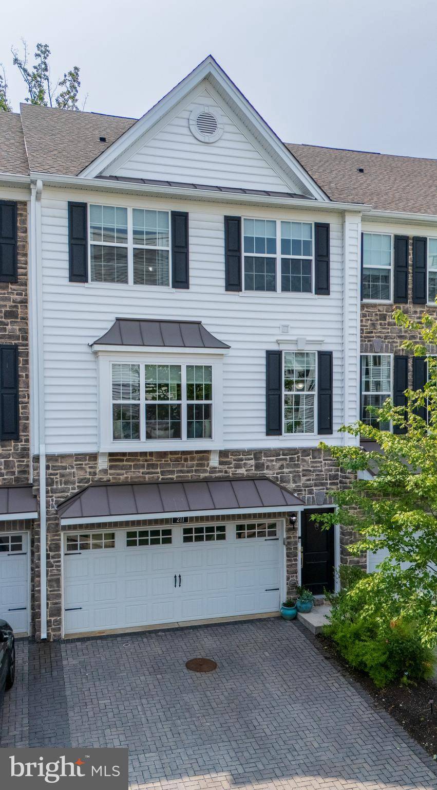 Media, PA 19063,211 CORVUS CIR #128