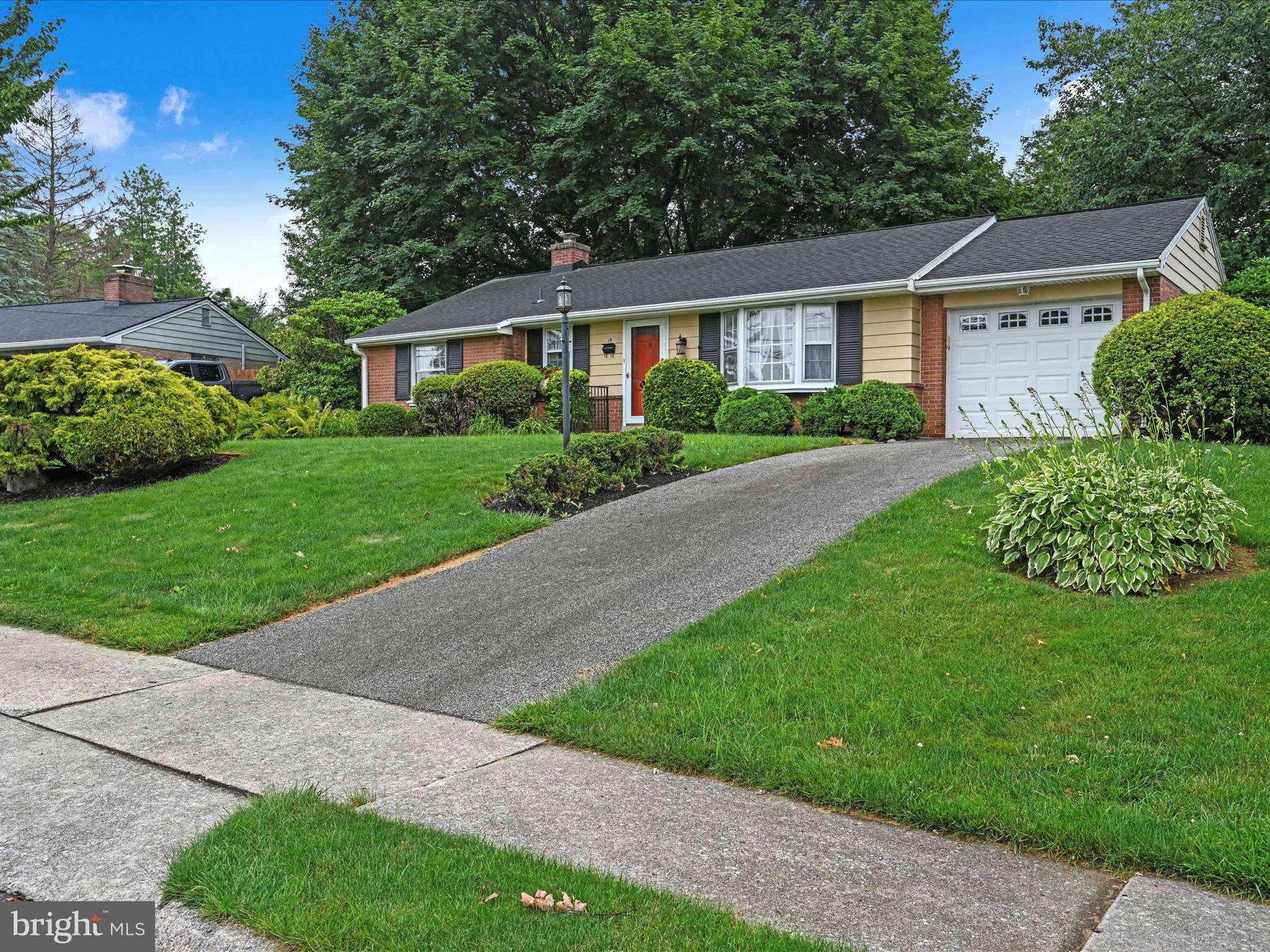 Strasburg, PA 17579,19 PLEASANT VIEW DR