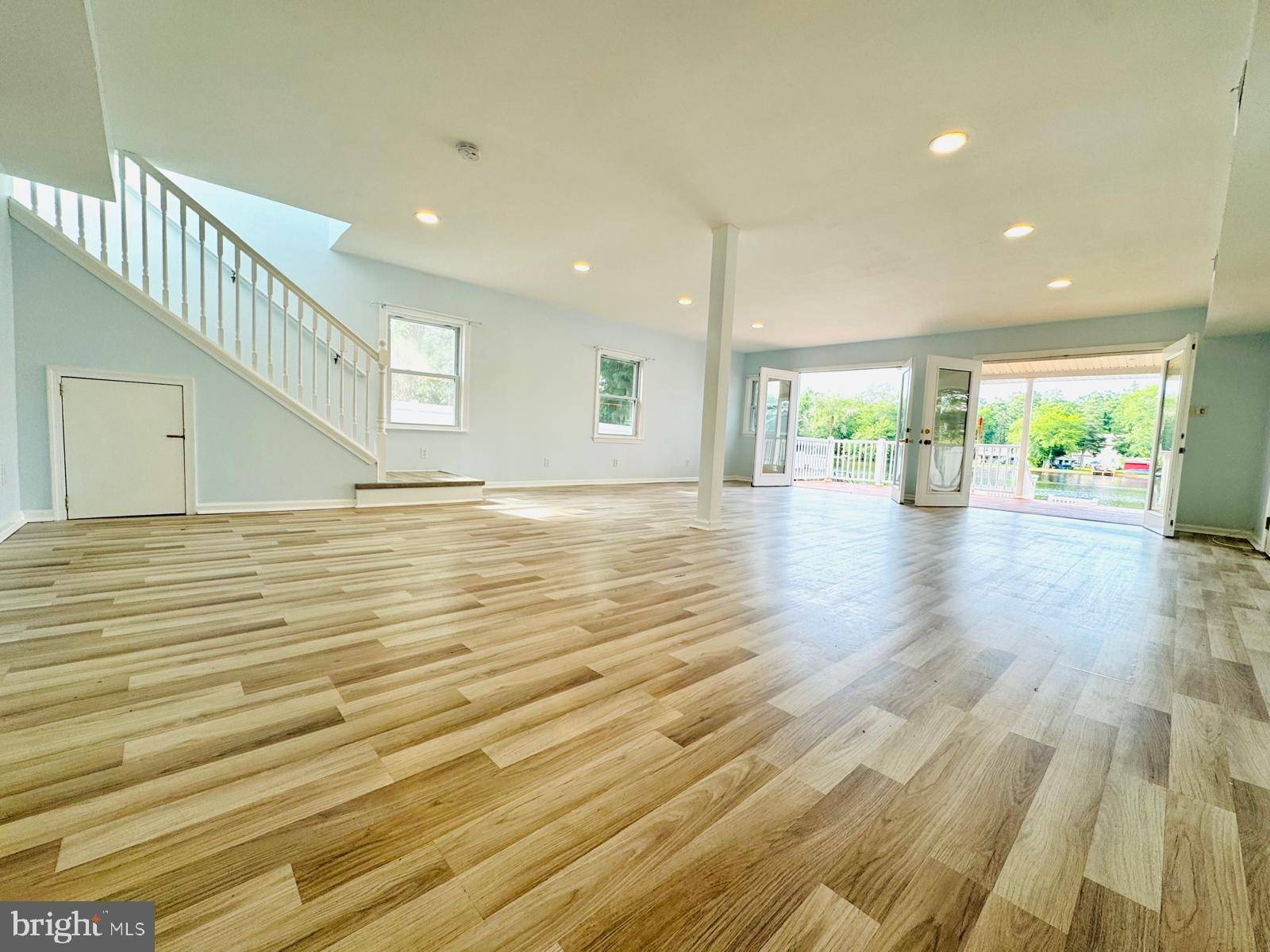 Williamstown, NJ 08094,3614 LAKESIDE DRIVE