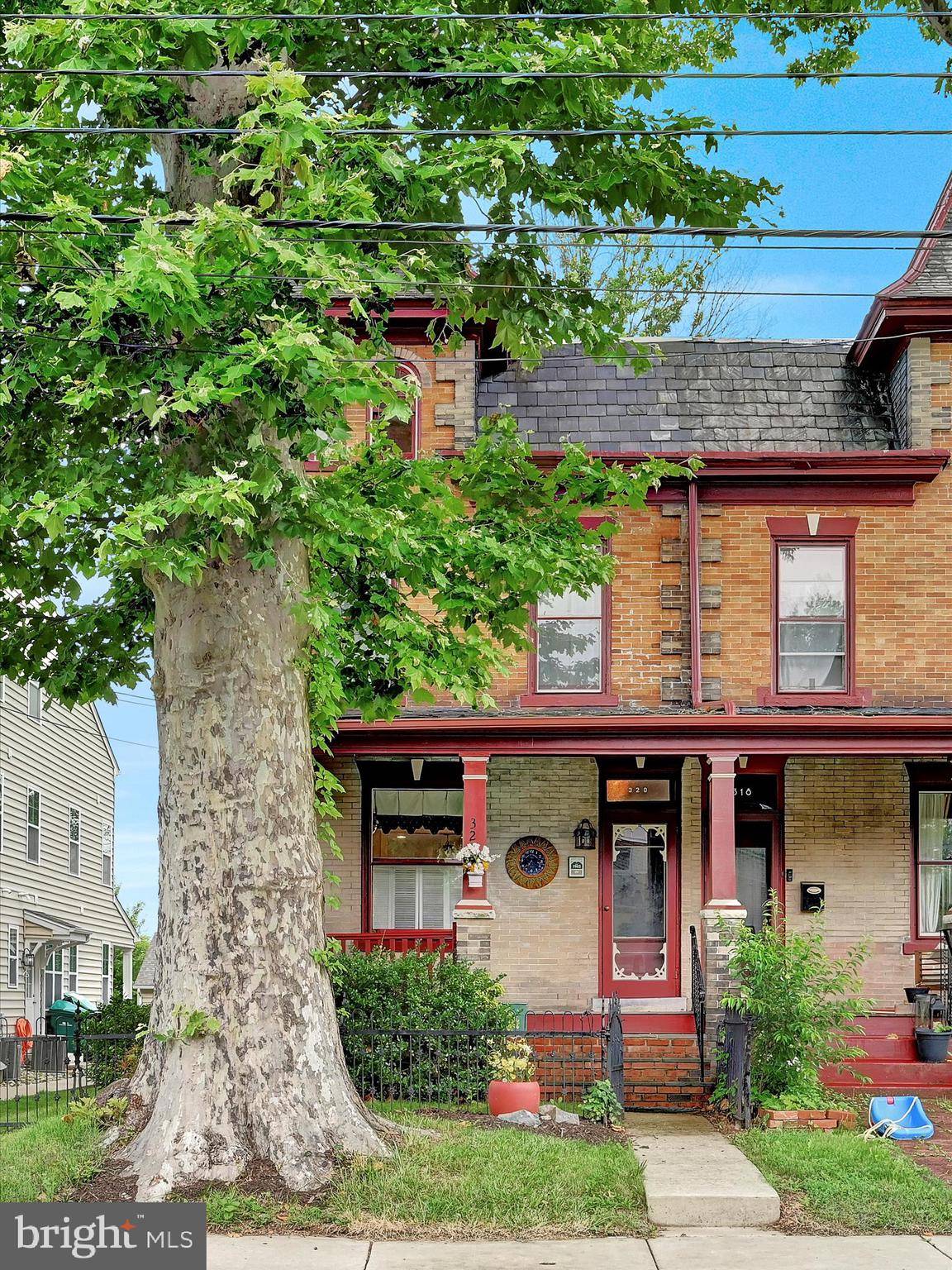 North Wales, PA 19454,320 W WALNUT ST