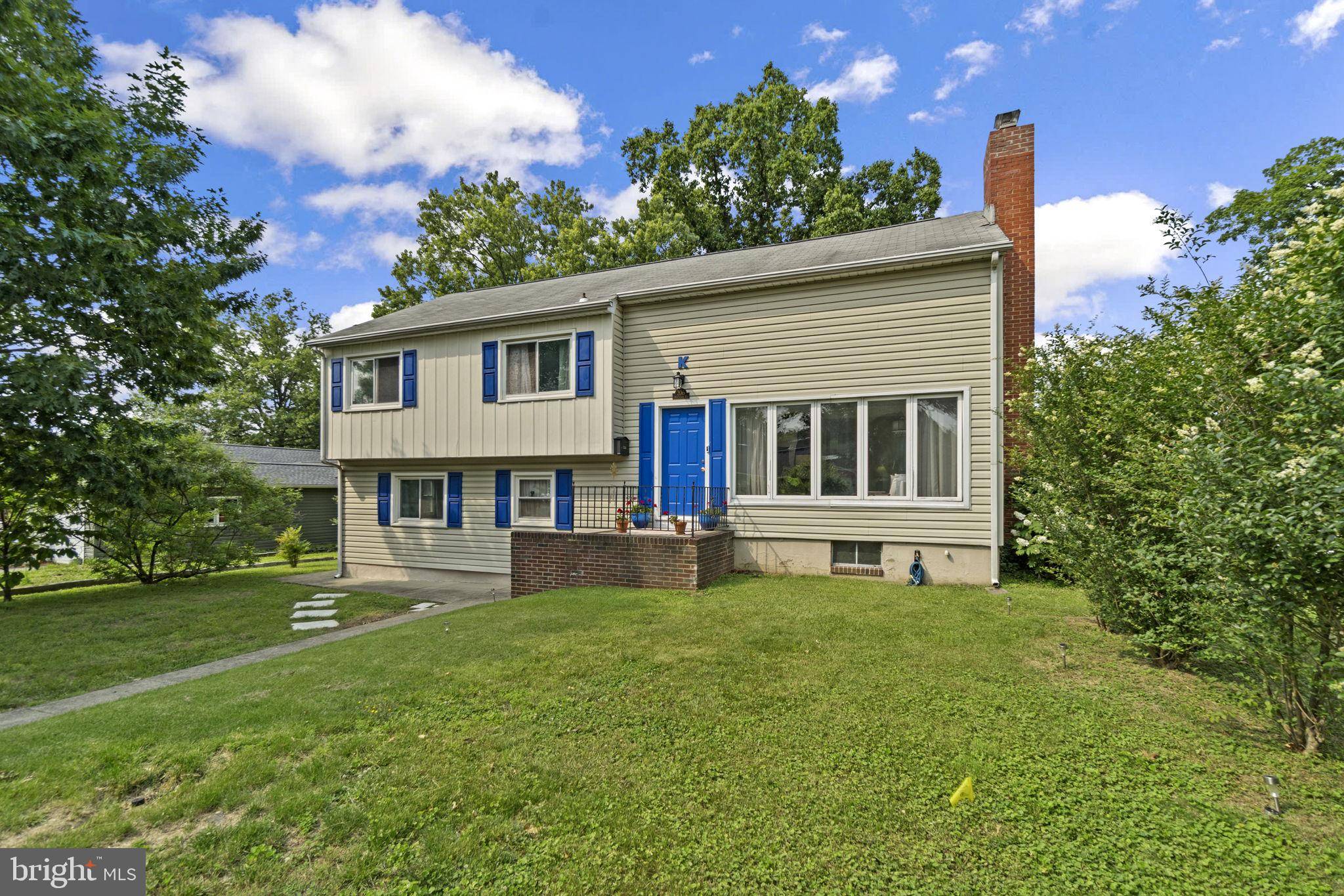 Linthicum Heights, MD 21090,206 MOUNTAIN RD