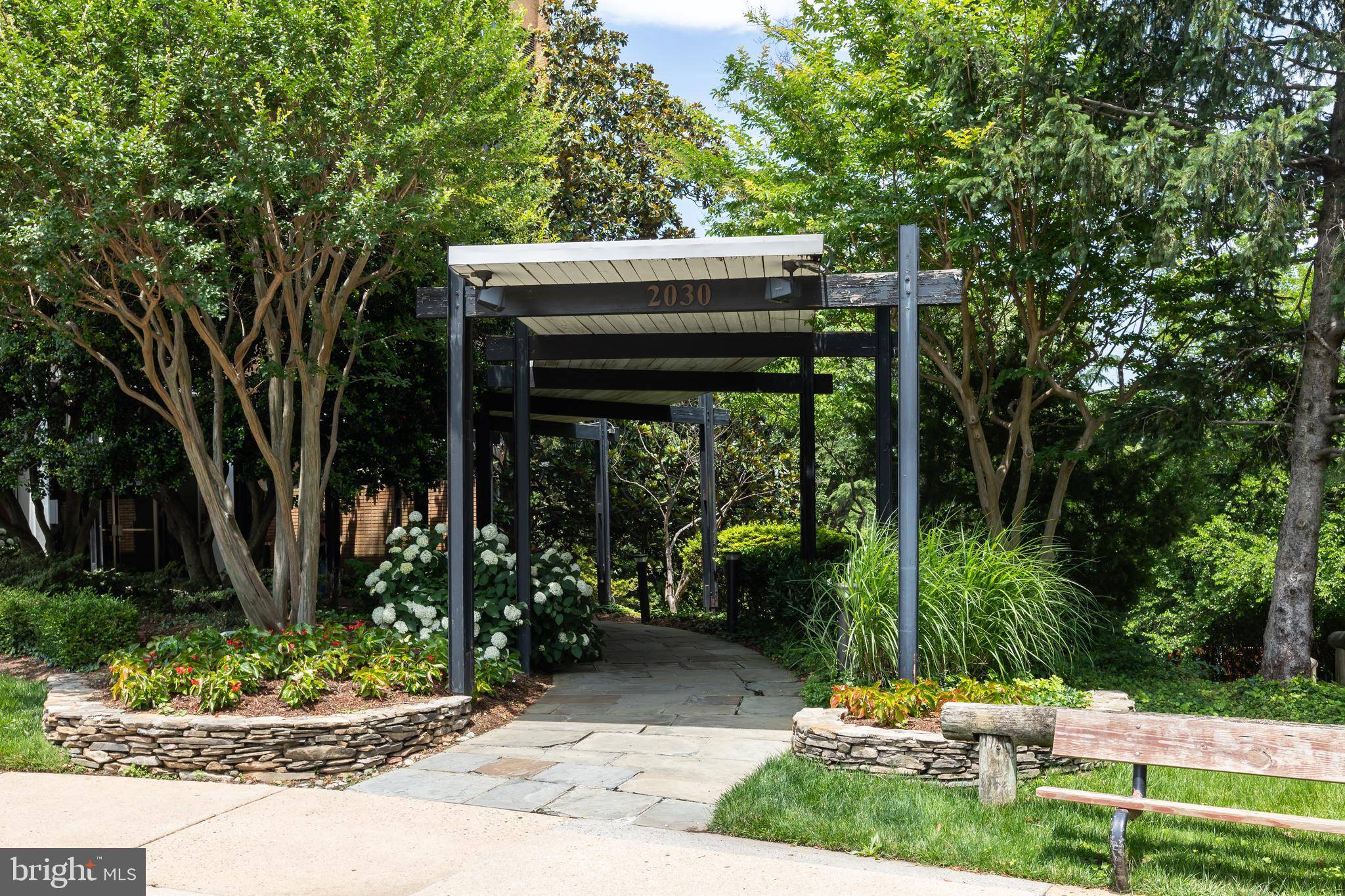 Arlington, VA 22201,2030 N ADAMS ST #509