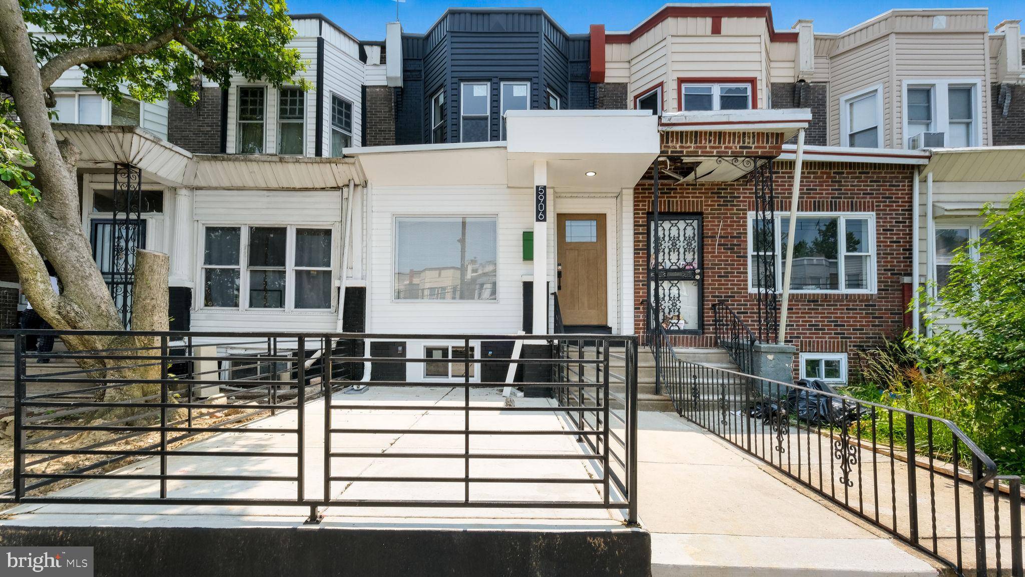 Philadelphia, PA 19143,5906 CHRISTIAN ST