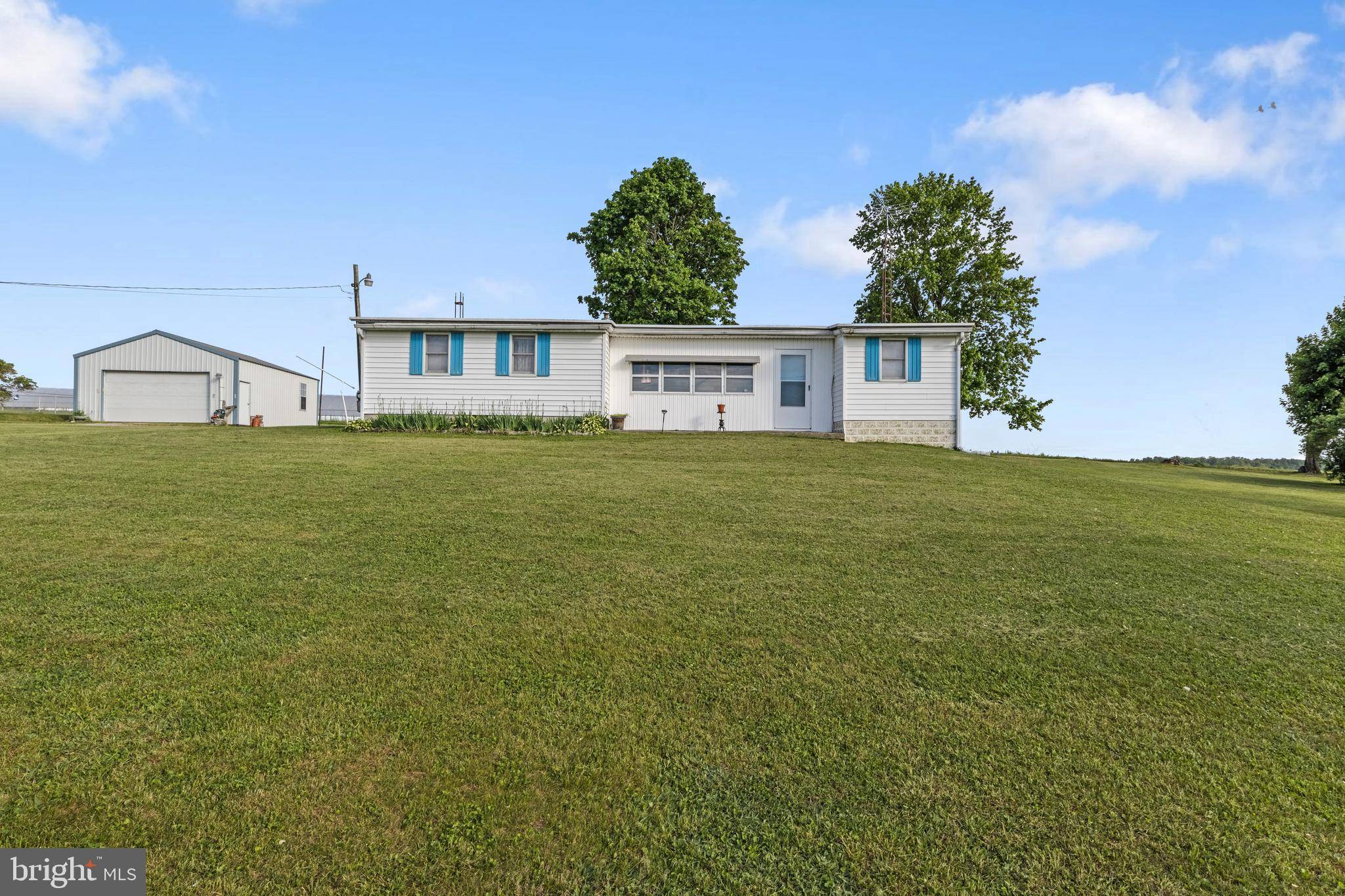 Stewartstown, PA 17363,4372 WESTVIEW DR