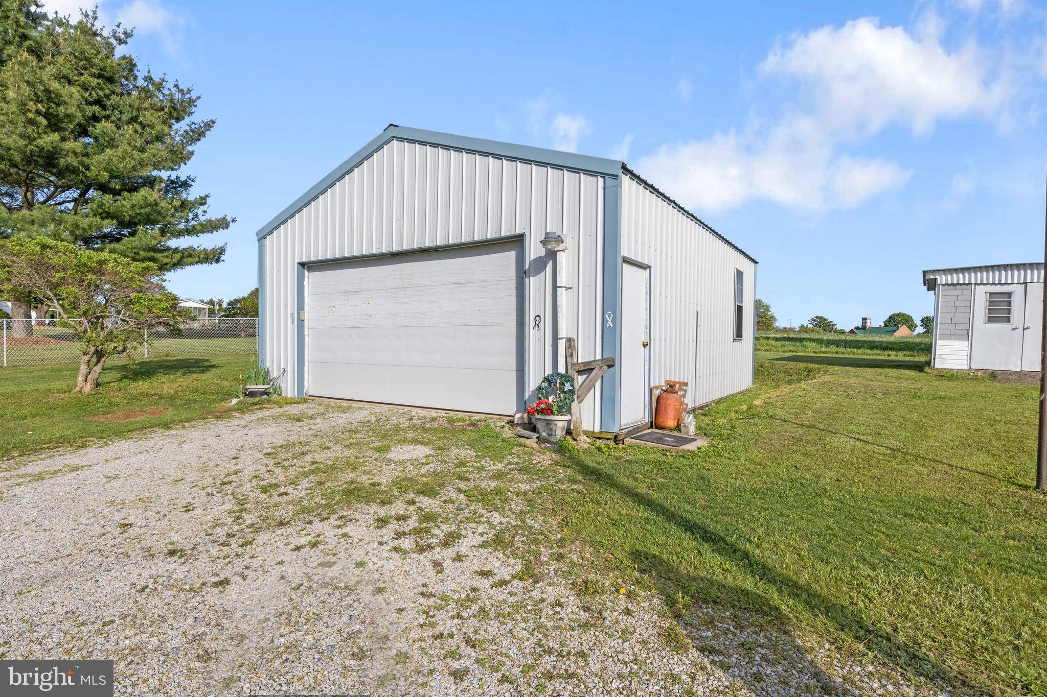 Stewartstown, PA 17363,4372 WESTVIEW DR