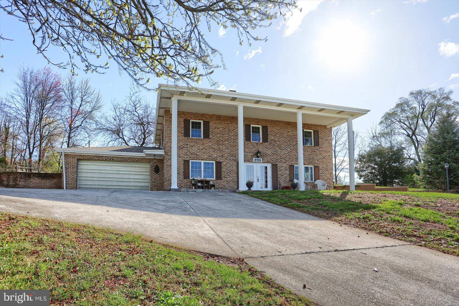 Hanover, PA 17331,896 HERSHEY HEIGHTS RD