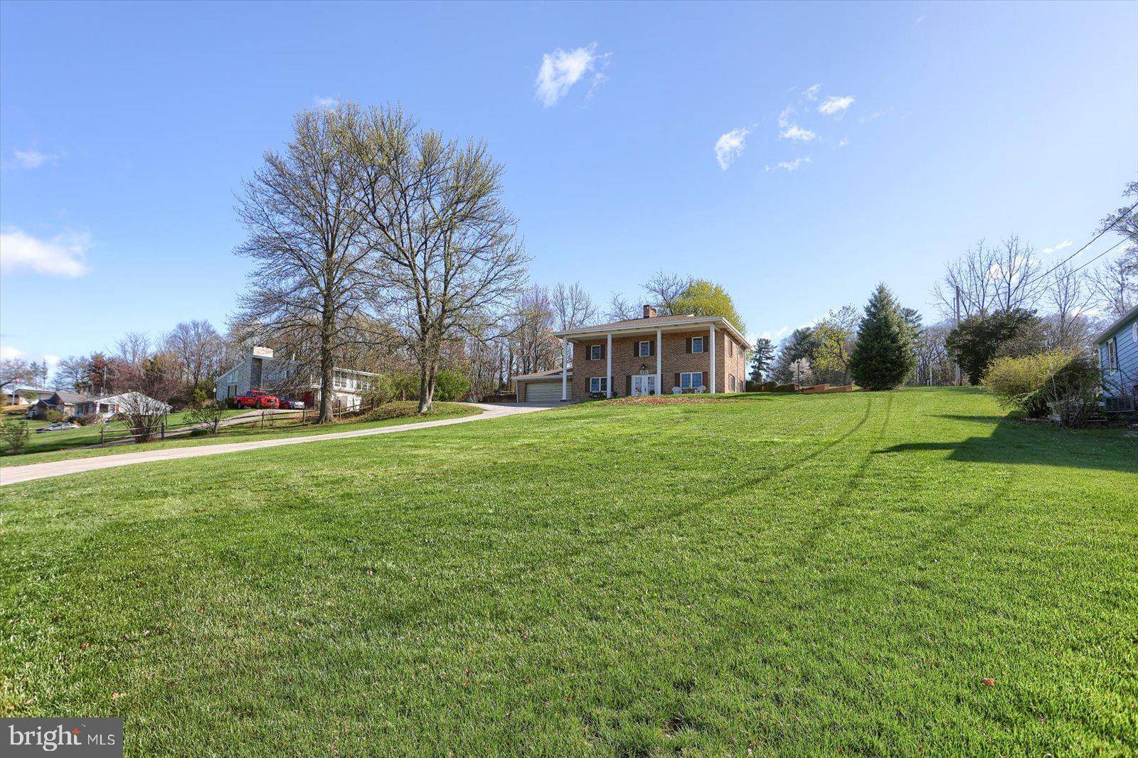 Hanover, PA 17331,896 HERSHEY HEIGHTS RD